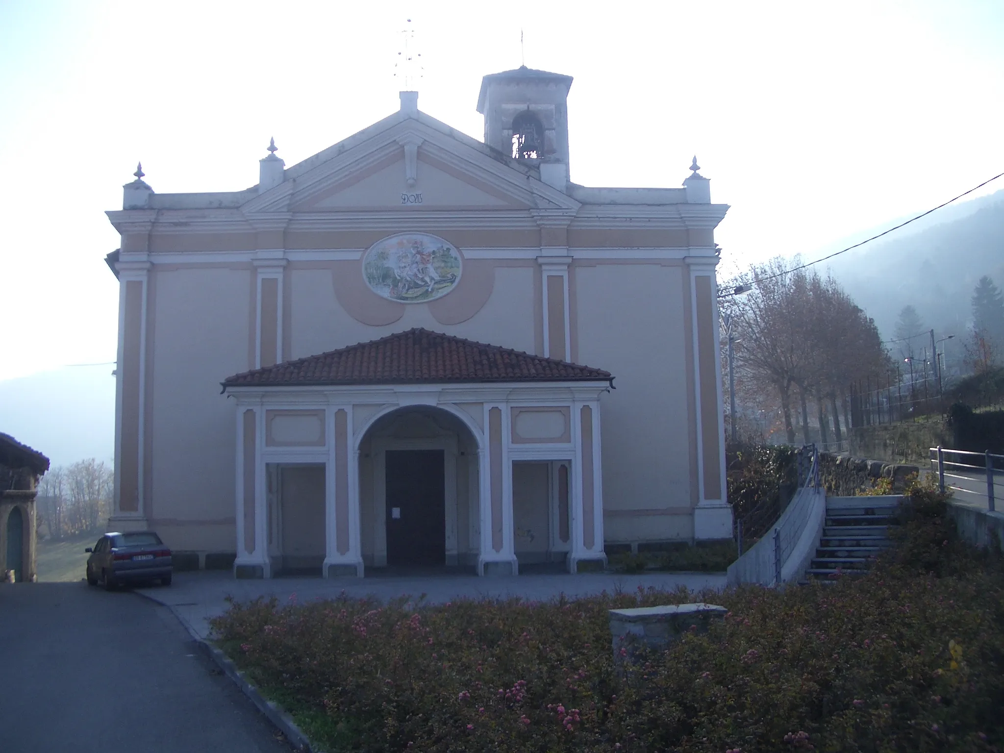 Photo showing: Chiesa parrocchiale di San Giorgio, parish church, Lessolo, Torino, Italy