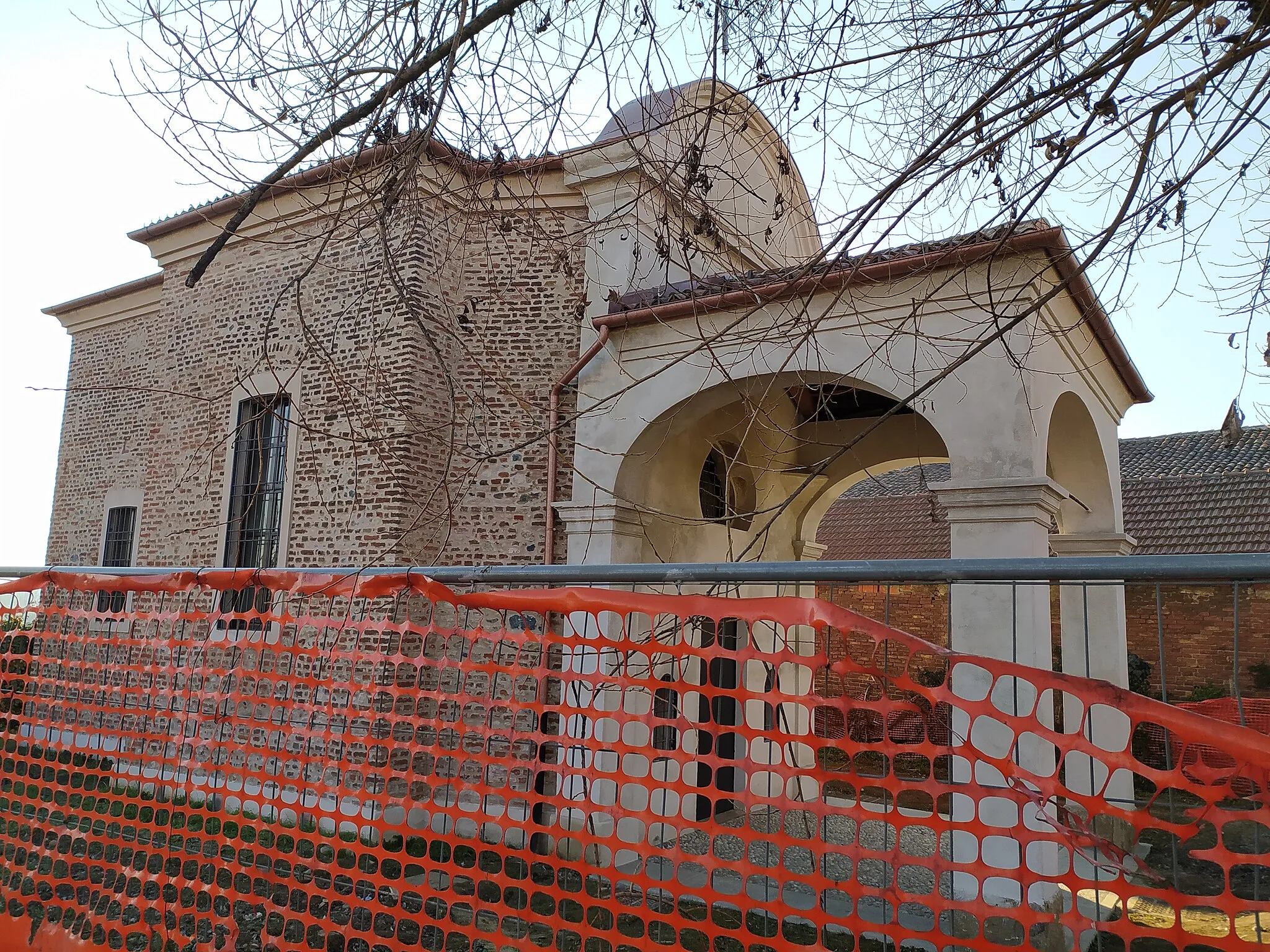 Photo showing: Cappella dell'Annunziata (in ristrutturazione)