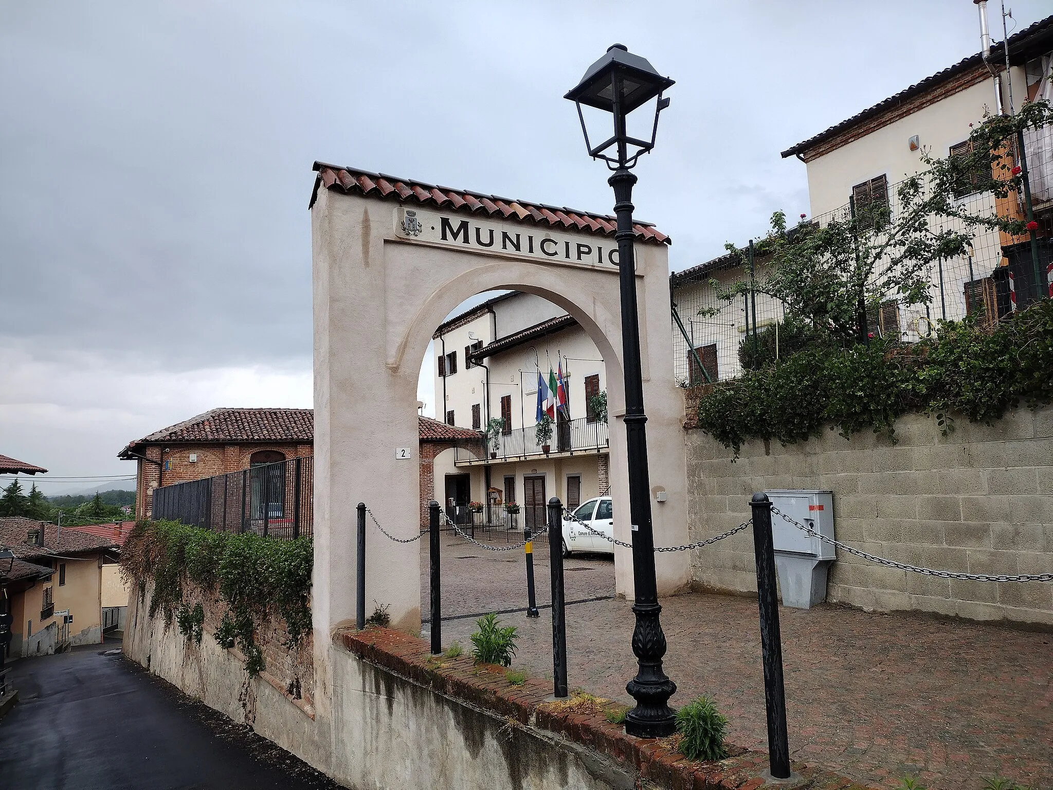 Photo showing: Il municipio di Arignano