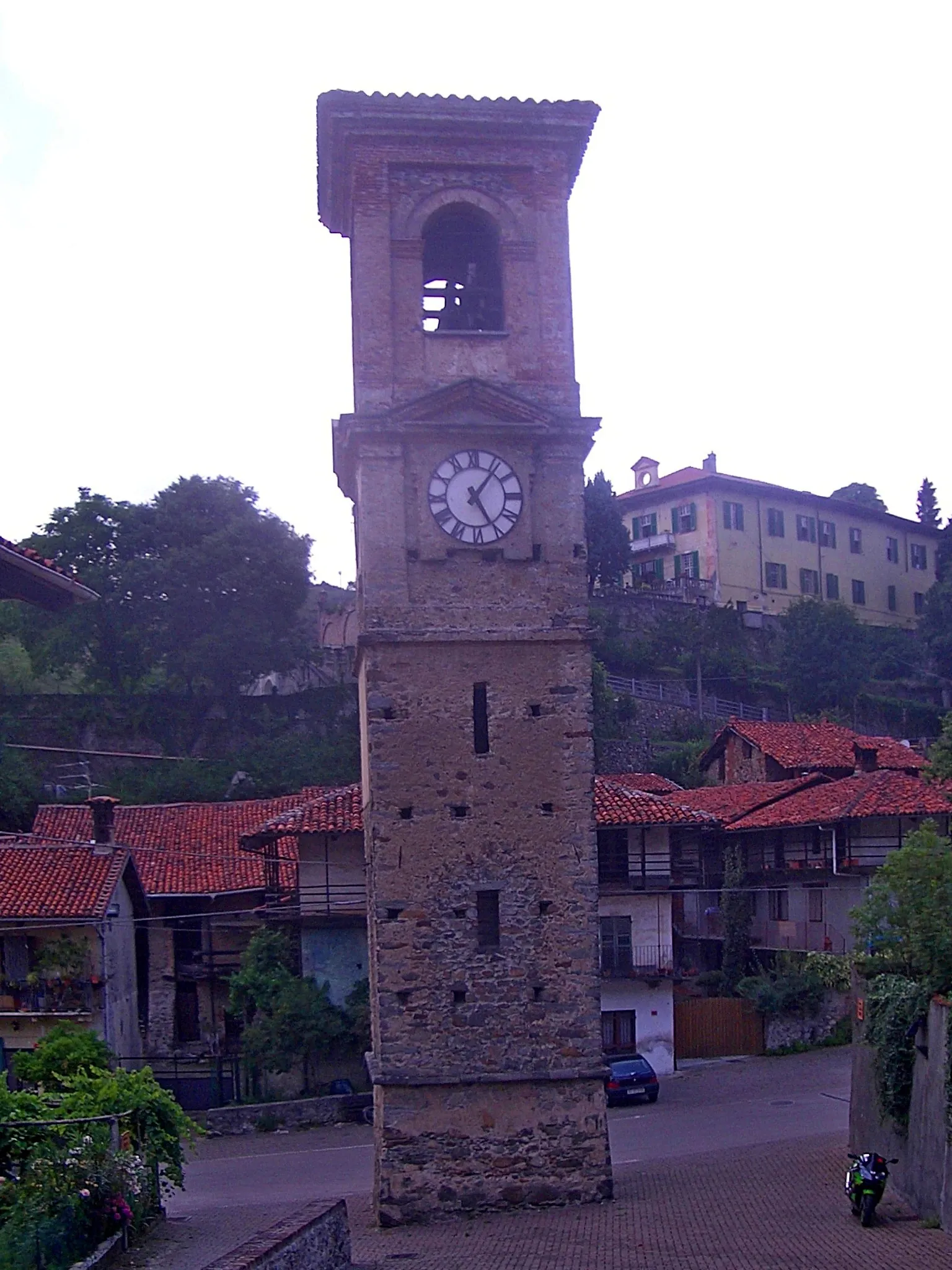 Photo showing: Baldissero Canavese, the clock tower