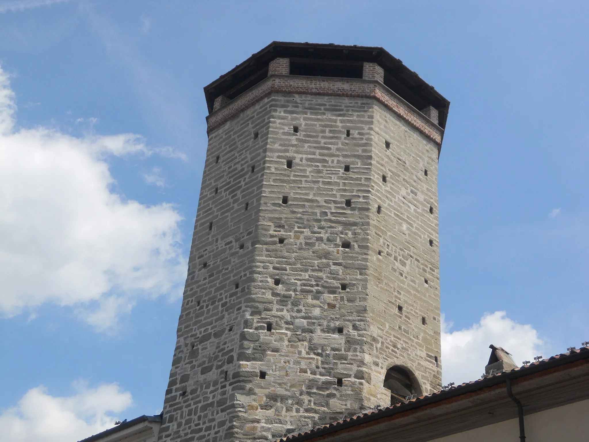 Photo showing: Torre ottagonale nel centro di Chivasso