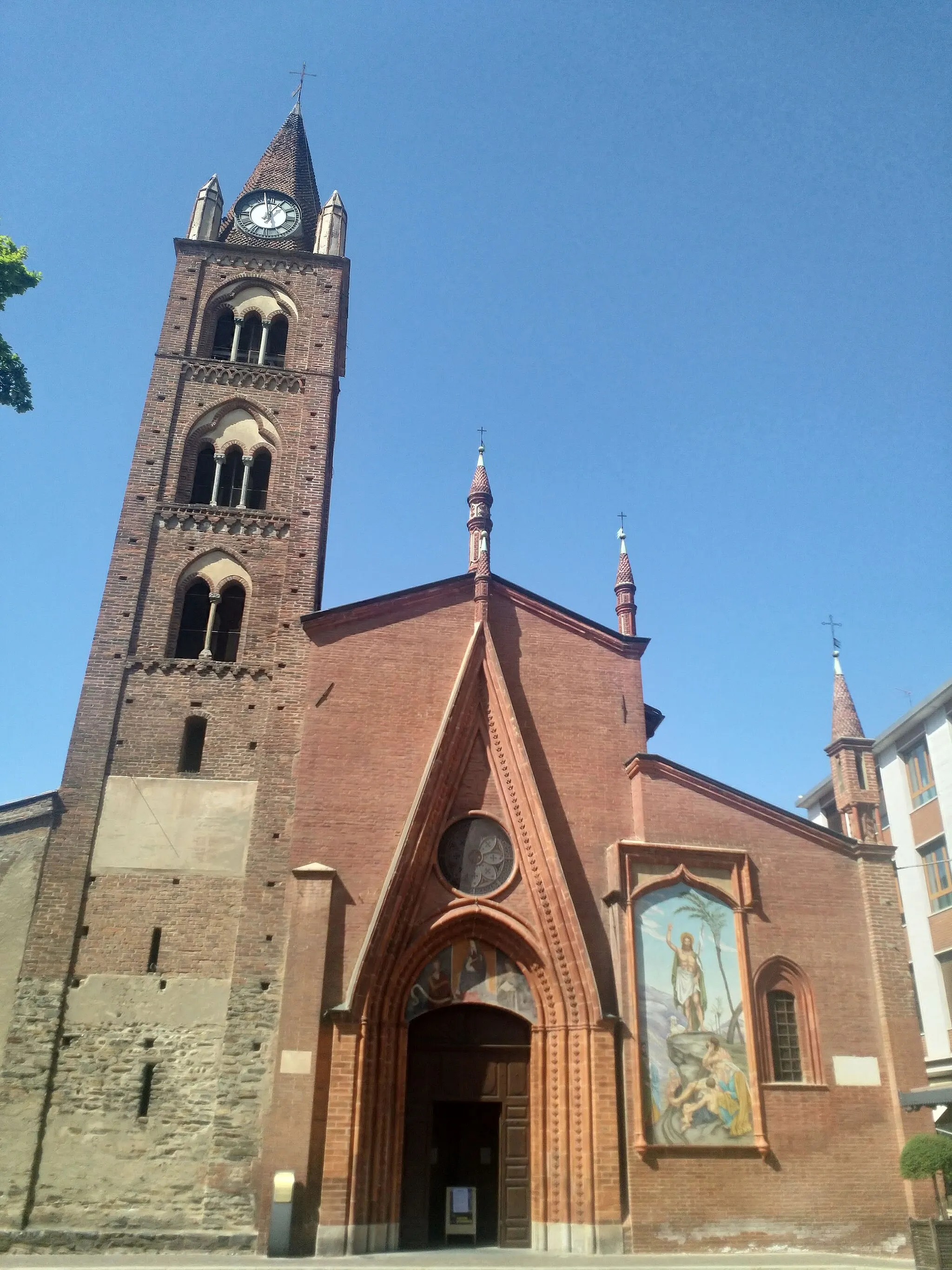 Photo showing: Facade of the San Giovanni Battista church in Cirié (Turin, Italy)