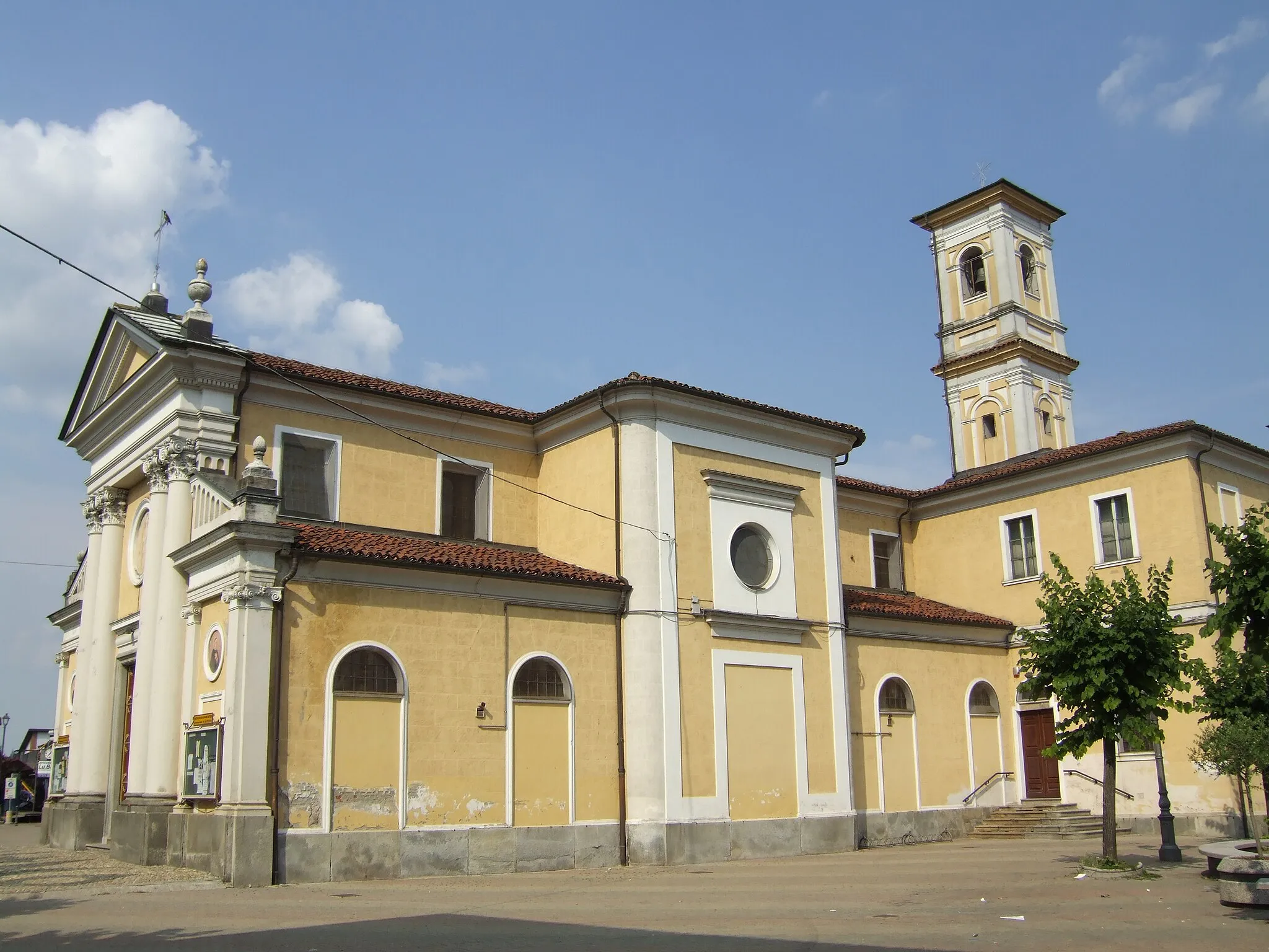 Photo showing: Parish church of St. John the Baptist in Candiolo (IT)