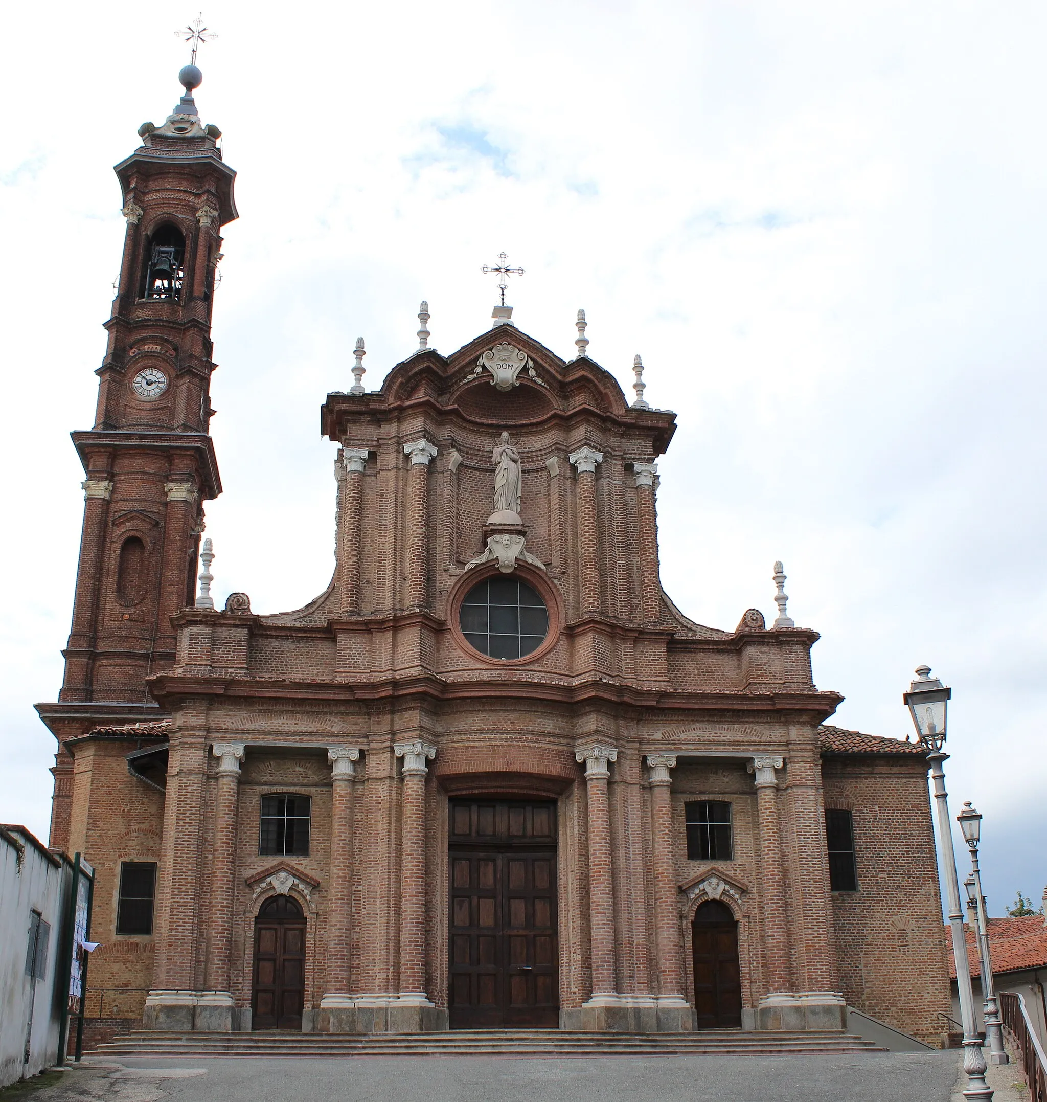 Photo showing: Church of Cambiano, Italy.