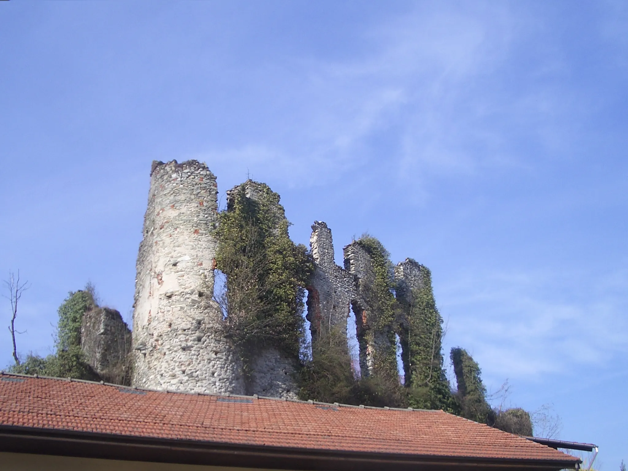 Photo showing: Rocca Canavese, Ruins of the ancient castle