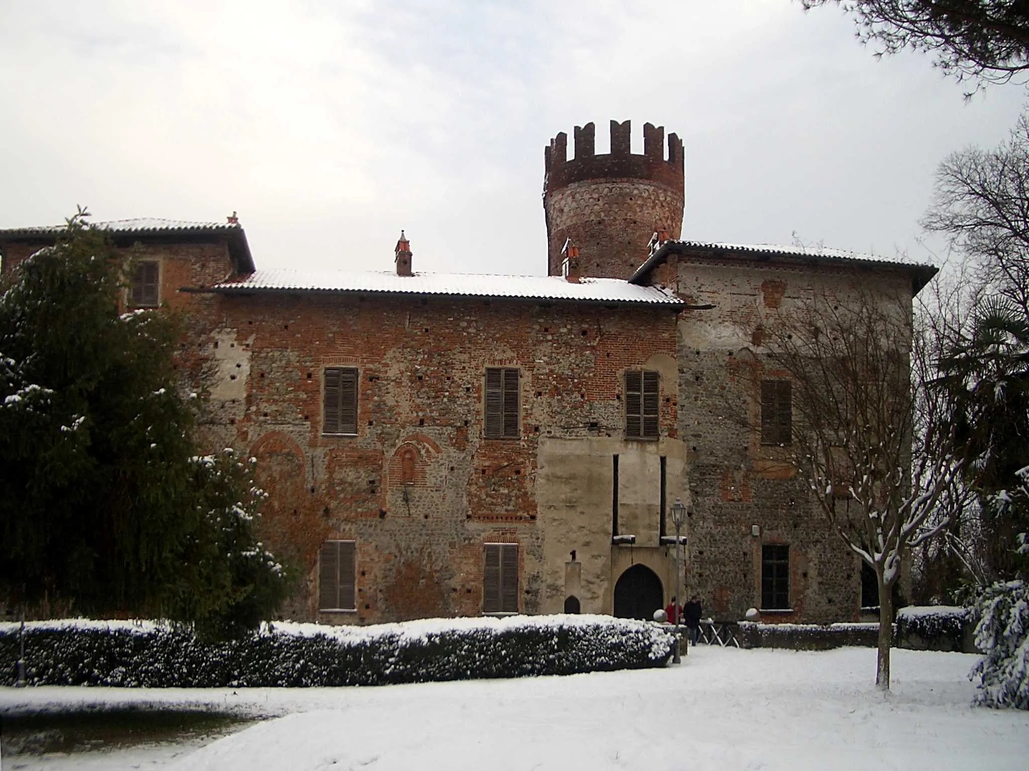 Photo showing: Castello Malgrà, Rivarolo Canavese, Province of Turin, Italy
A winter view of the castle