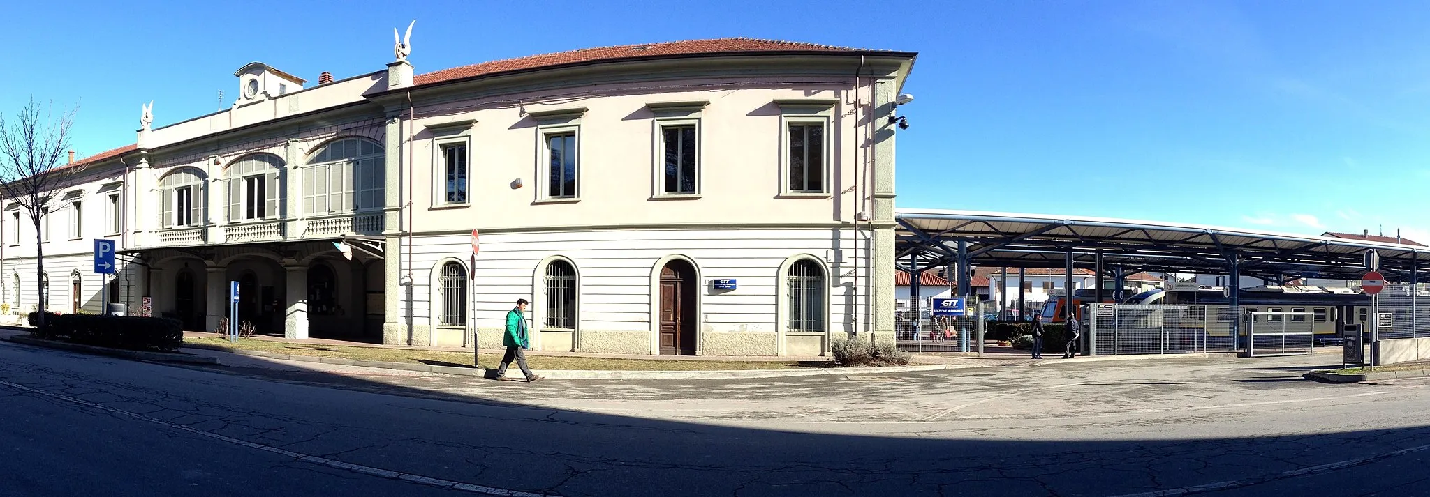 Photo showing: Rivarolo Canavese railway station