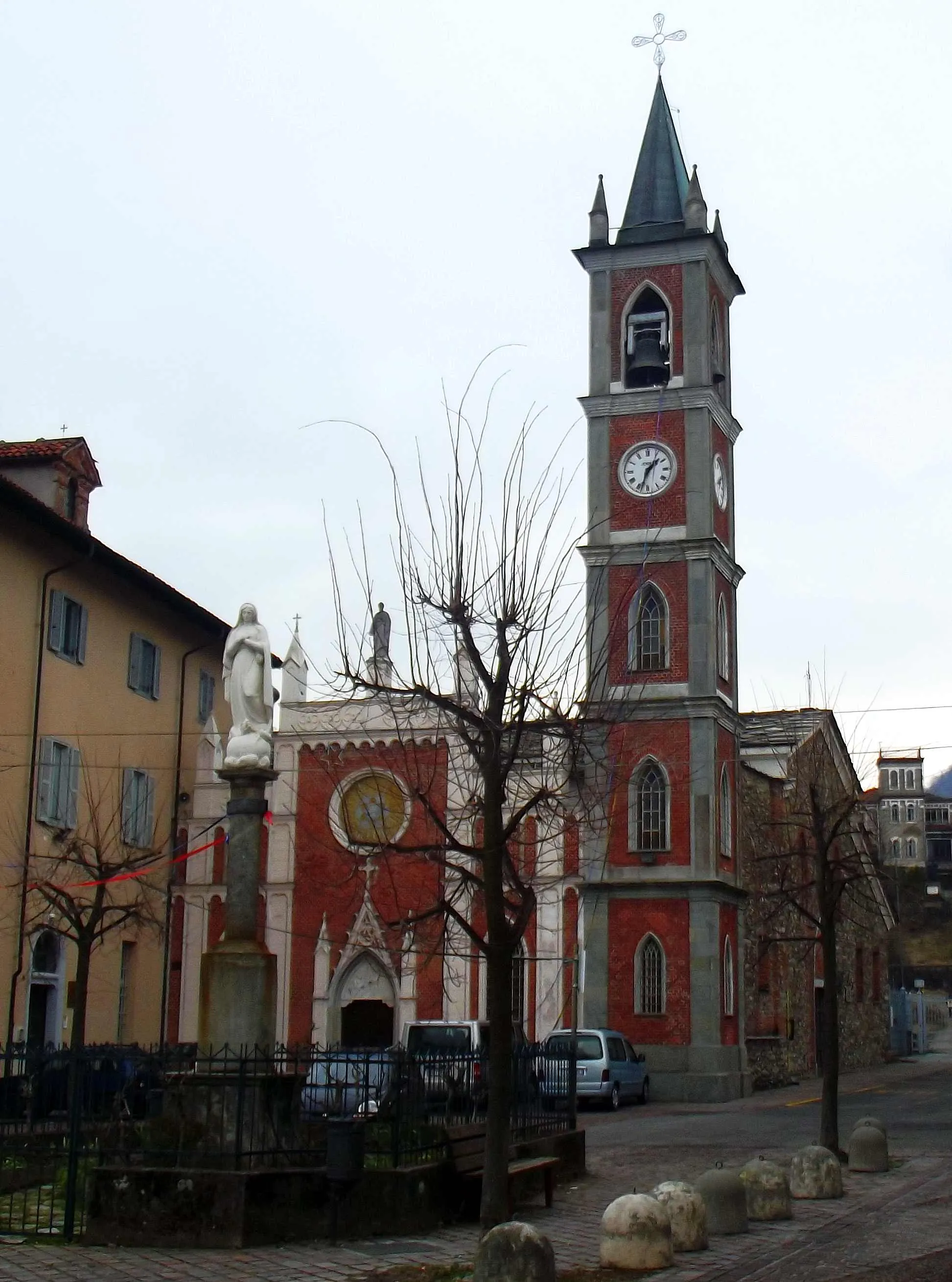 Photo showing: Lanzo (TO, Italy): san Pietro in Vincoli