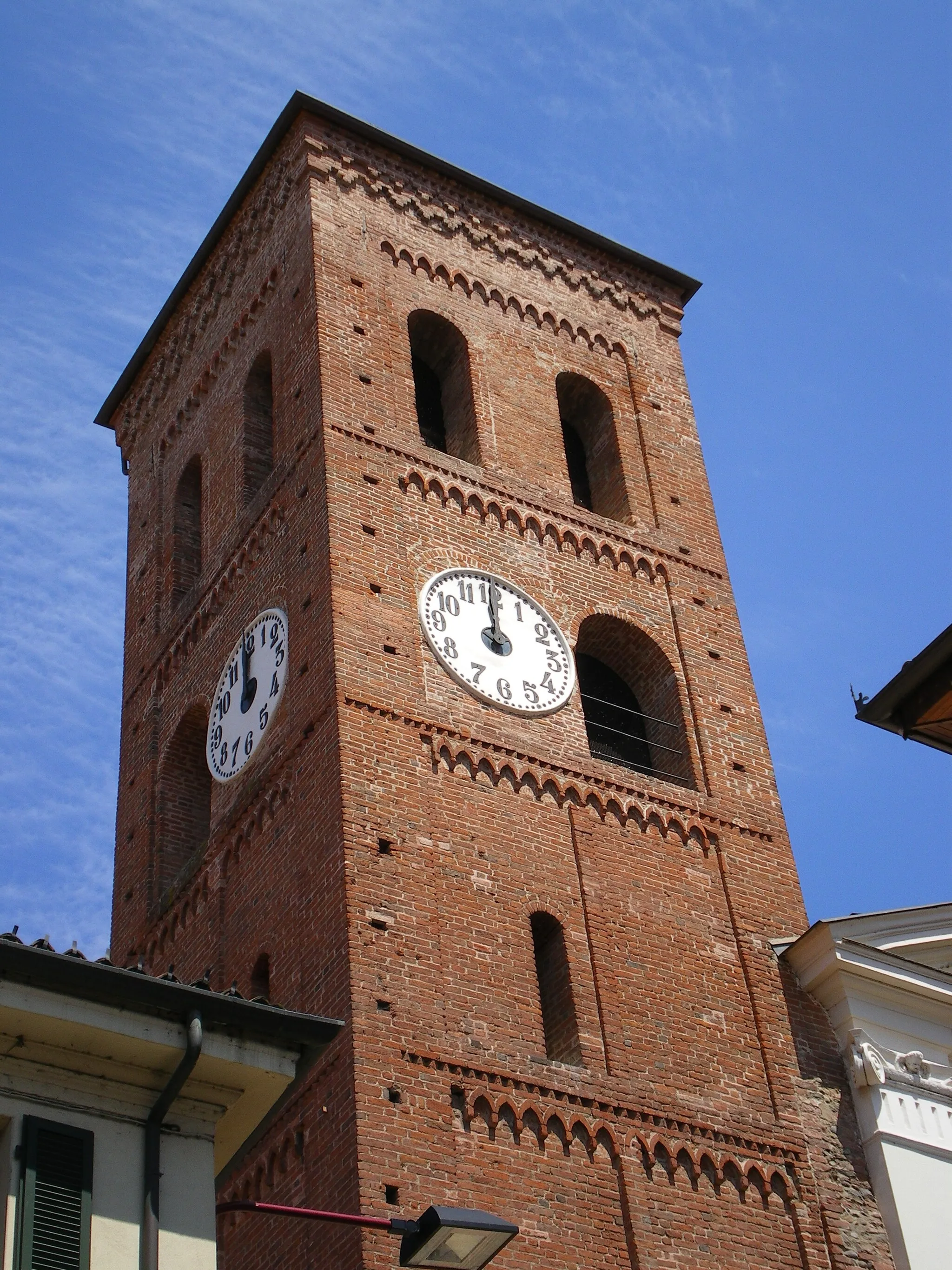Photo showing: Campanile della Chiesa di Santa Maria di Pulcherada