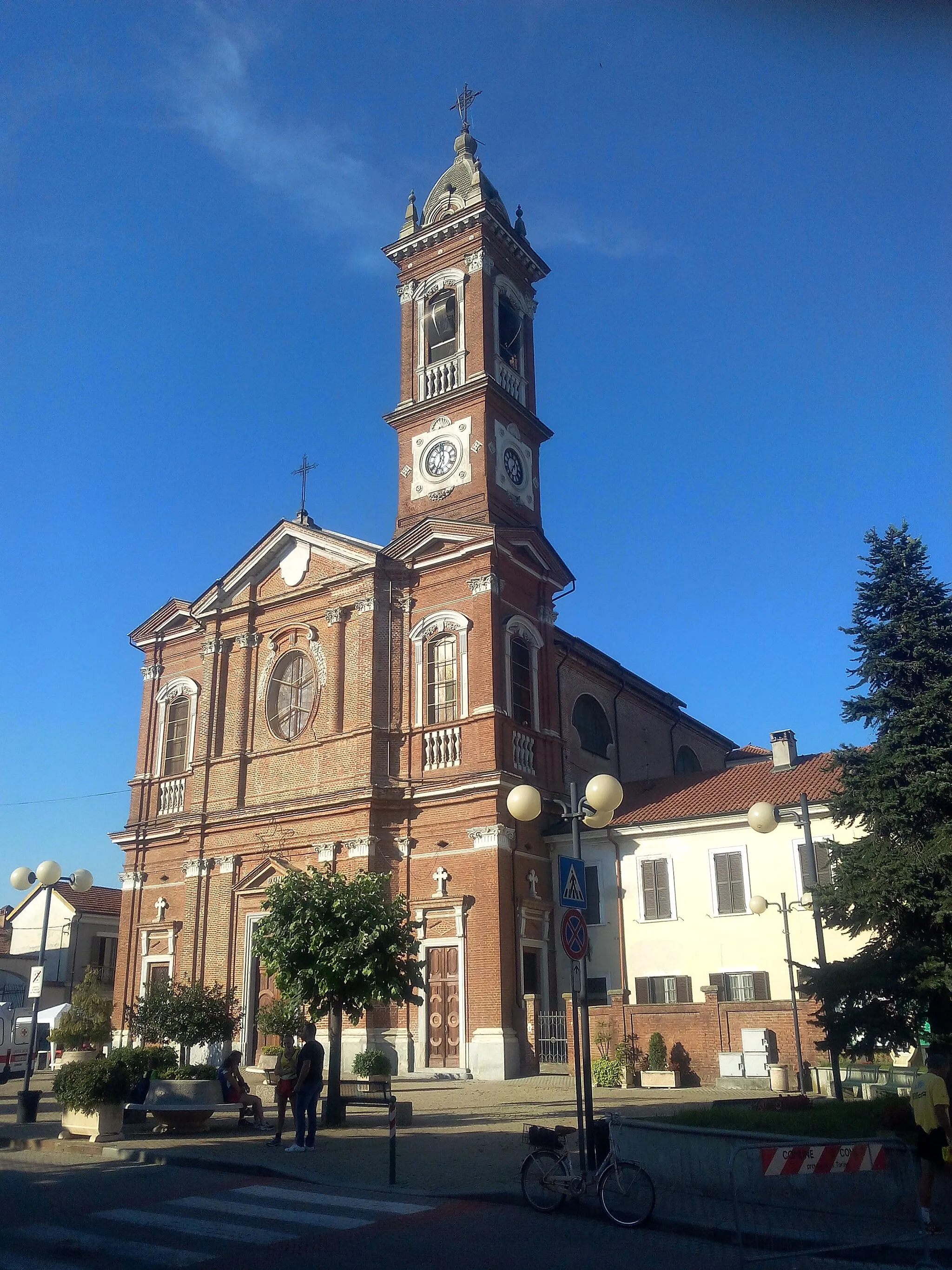 Photo showing: Bosconero (TO): la chiesa parrocchiale