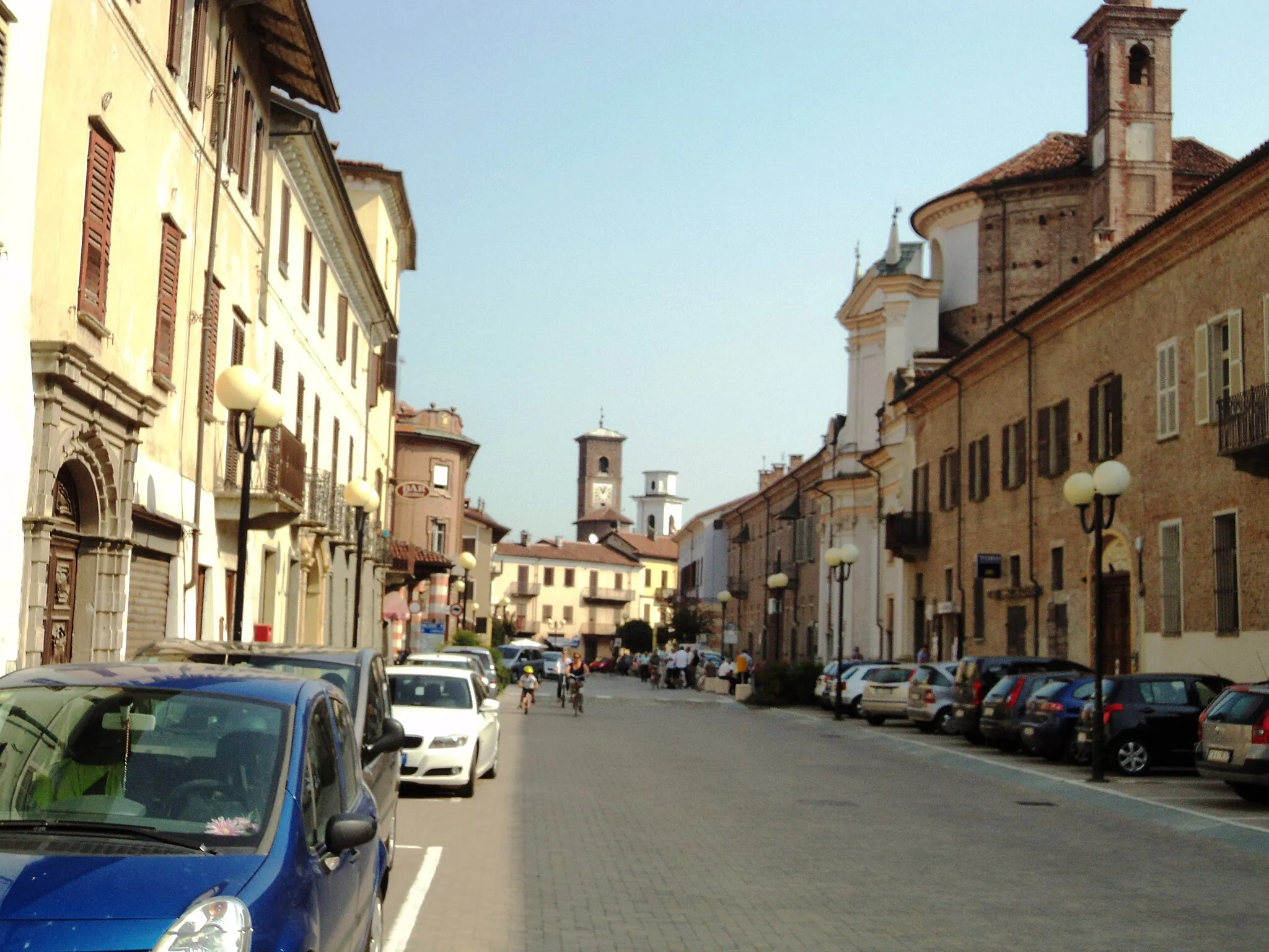 Photo showing: Via principale di Villafranca Piemonte - Provincia di Torino