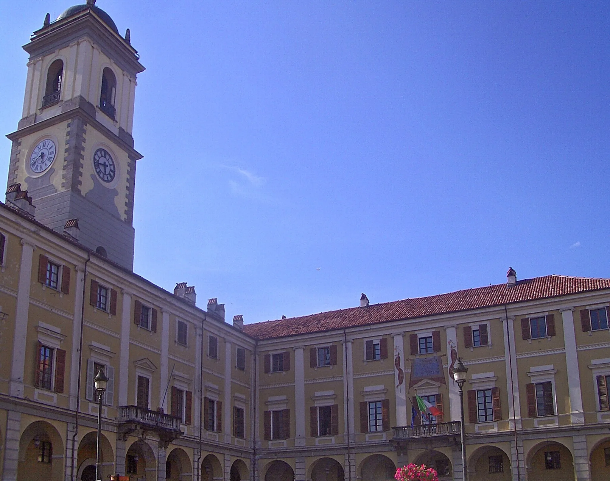 Photo showing: Strambino, the Town-Hall