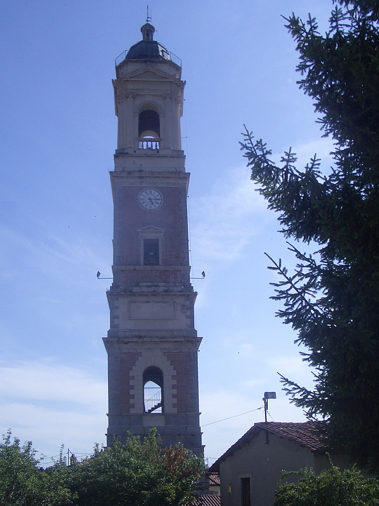 Photo showing: Vestignè, the clock tower