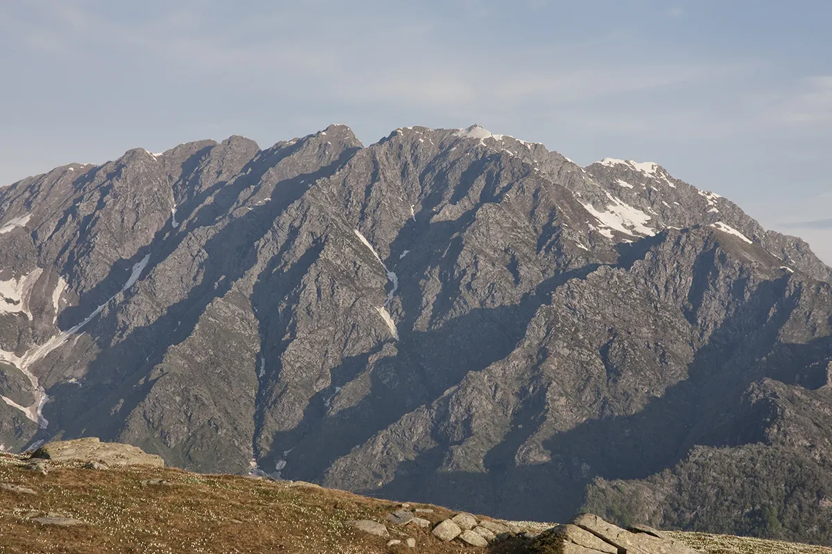 Photo showing: Veduta sulla costiera della Punta Sivella dall'Alpe Pizzo di Piode.