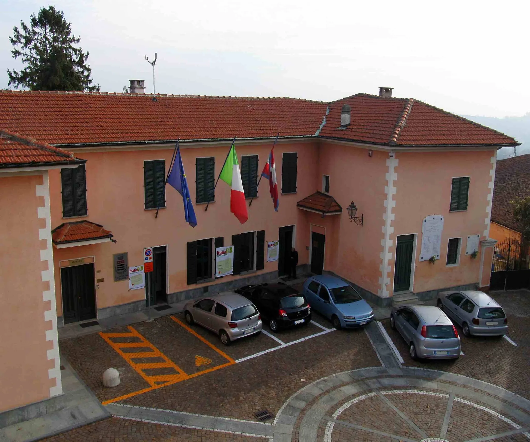 Photo showing: Baldissero Torinese (Italy): town hall