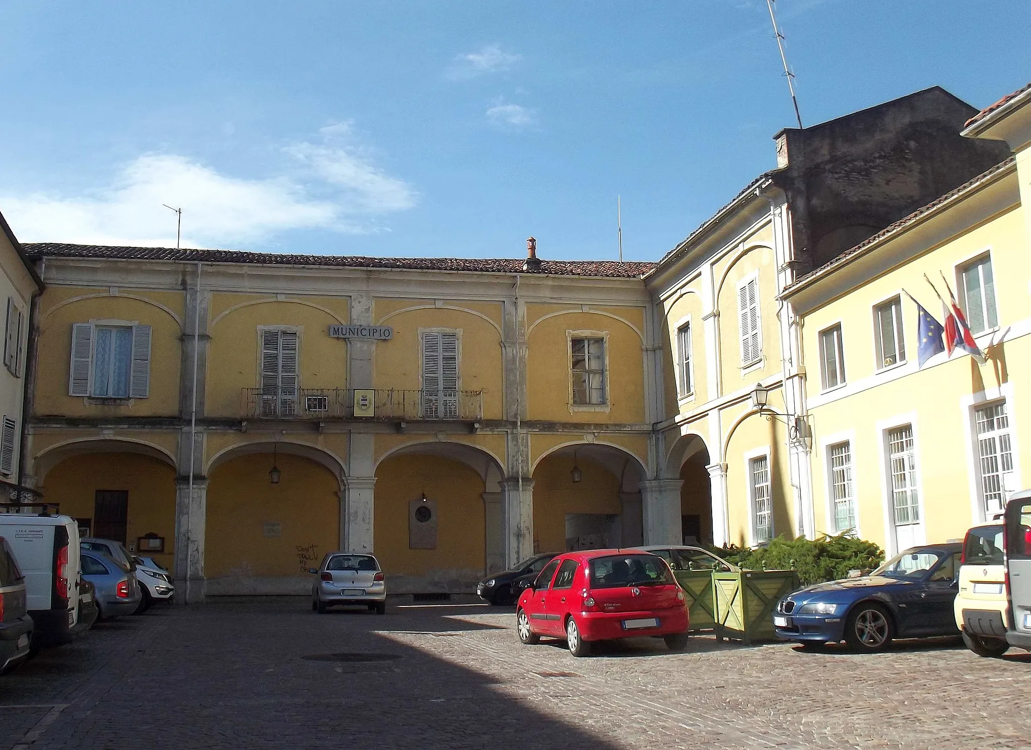 Photo showing: Piossasco (TO, Italy): town hall