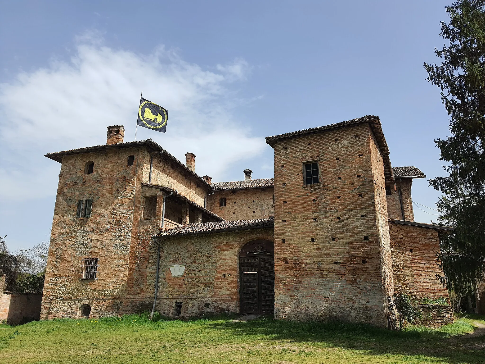 Photo showing: Castello Sforzini di Castellar Ponzano da sud-ovest