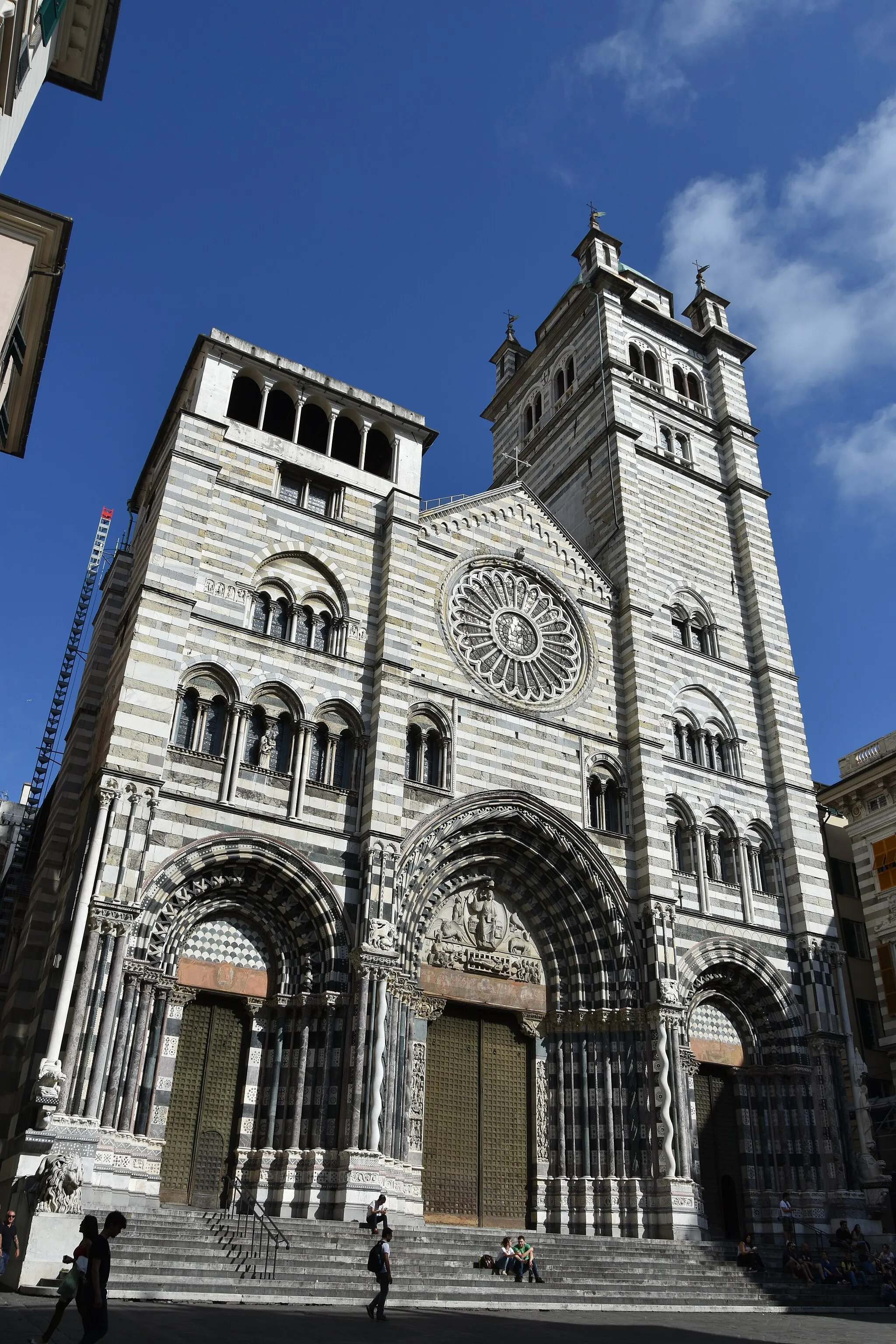 Photo showing: Genoa Cathedral Western facade