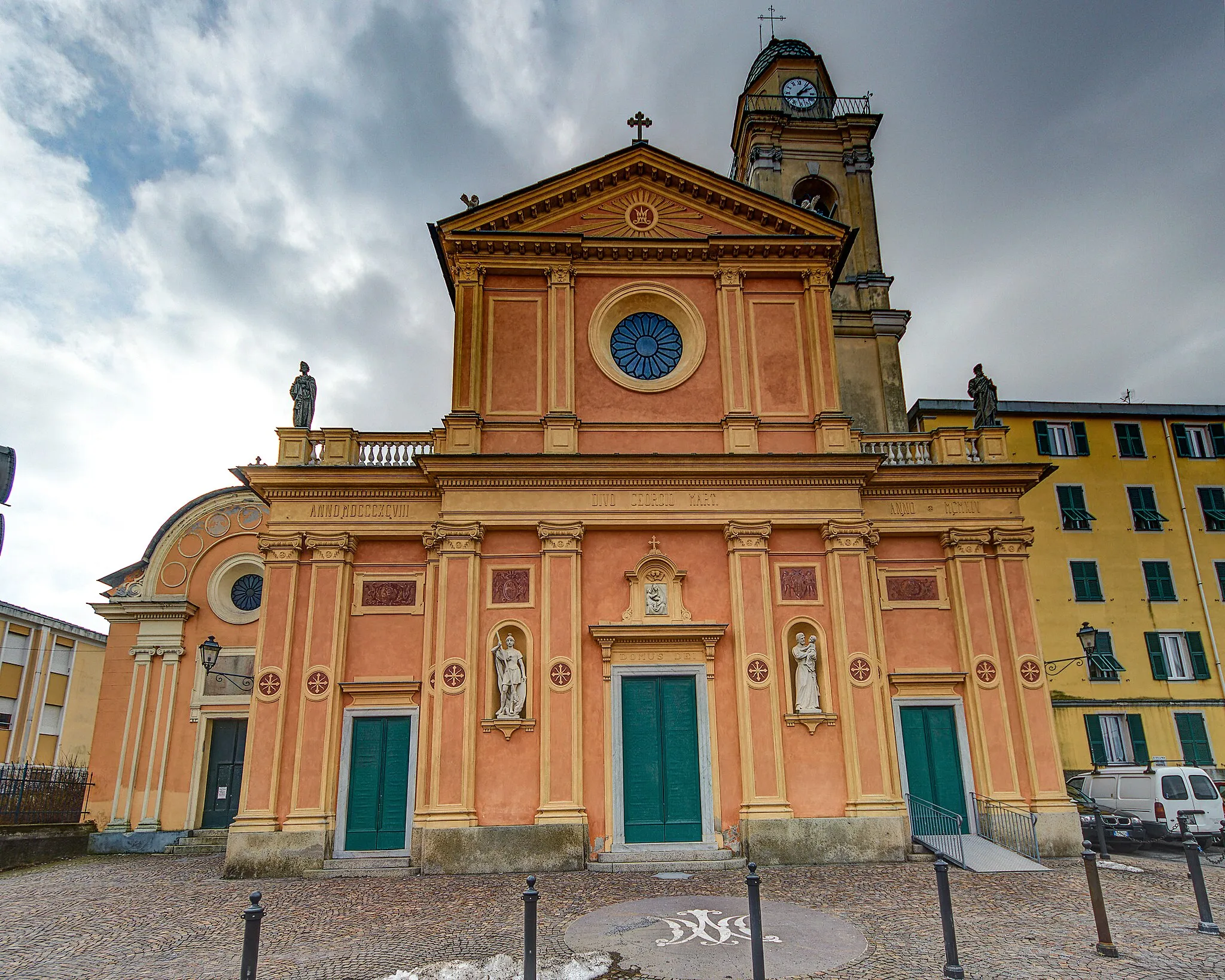 Photo showing: Facciata della chiesa di San Giorgio Martire, Busalla, Italy.