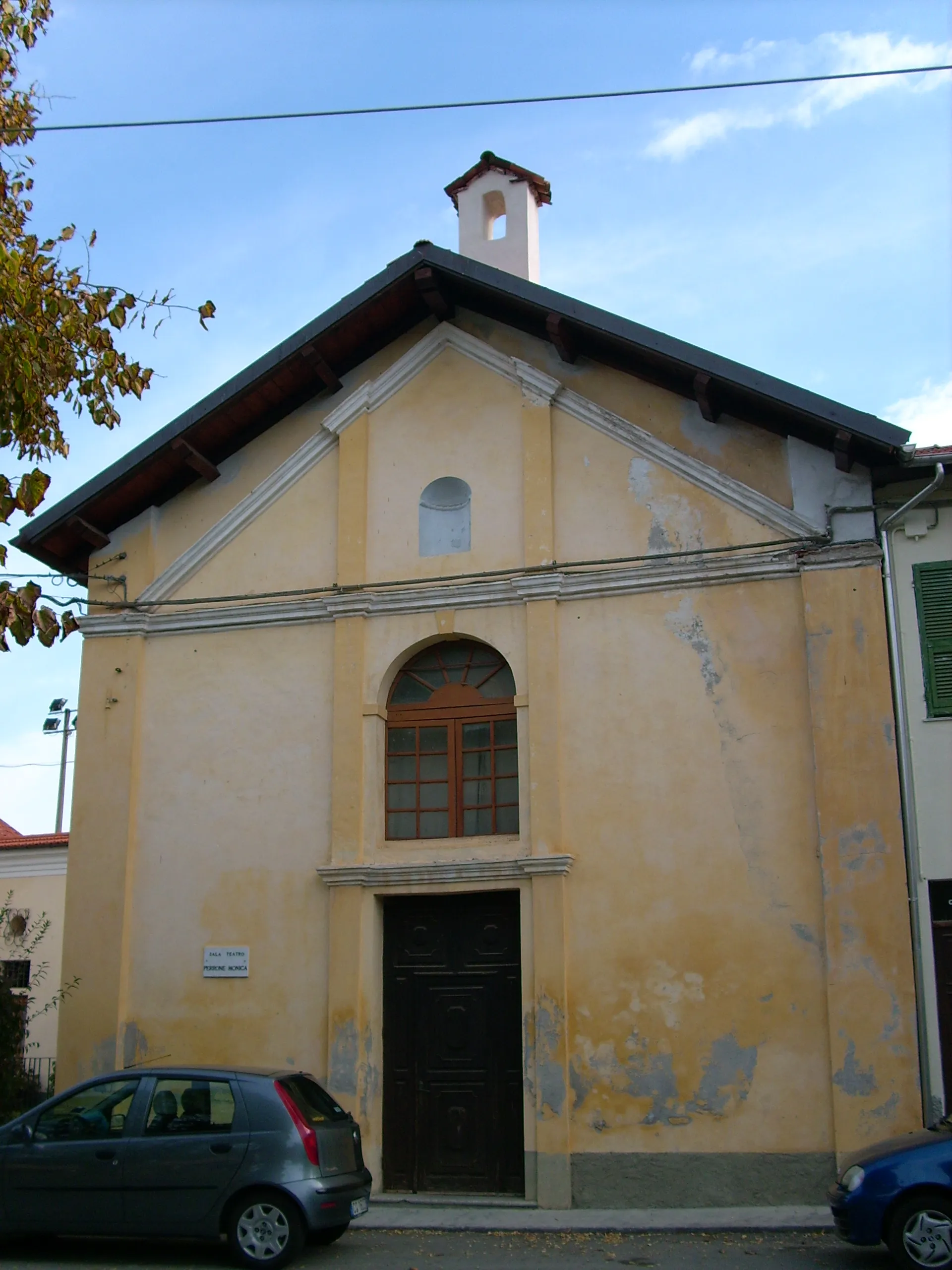 Photo showing: Sala Teatro "Perrone Monica" presso Giusvalla, Liguria, Italia