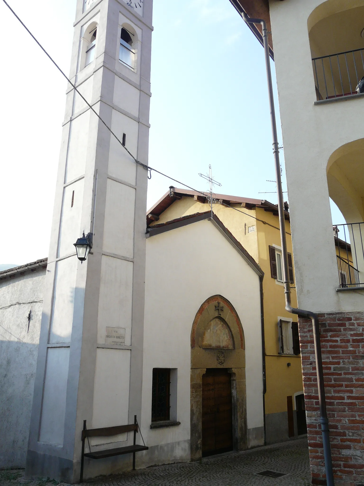 Photo showing: Chiesa di San Pietro, Borgata di Piano, Murialdo, Liguria, Italia
