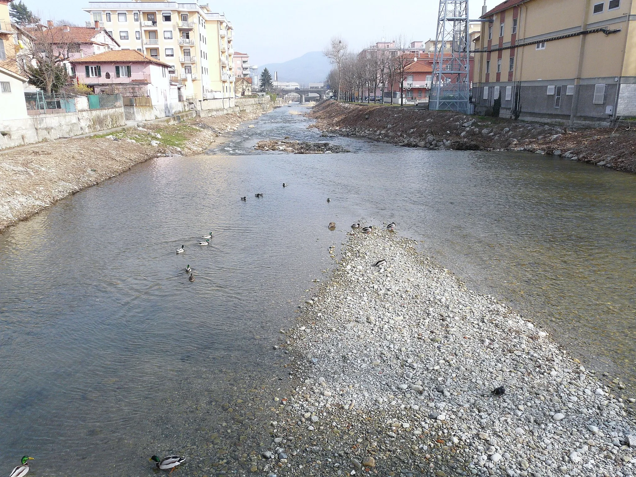 Photo showing: Il fiume Bormida di Pallare presso Carcare, Liguria, Italia
