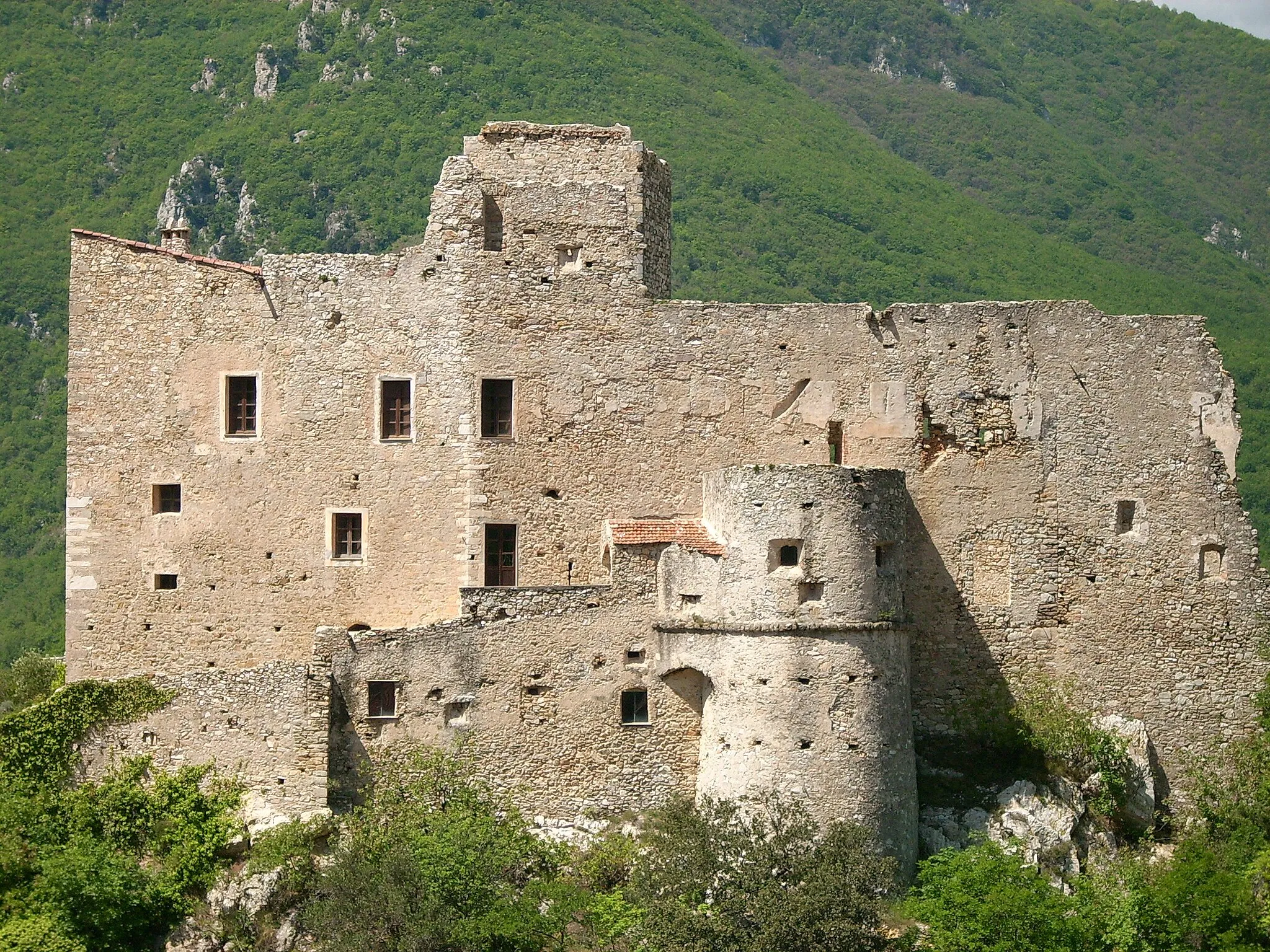 Photo showing: Castello di Castelvecchio di Rocca Barbena, Liguria, Italia