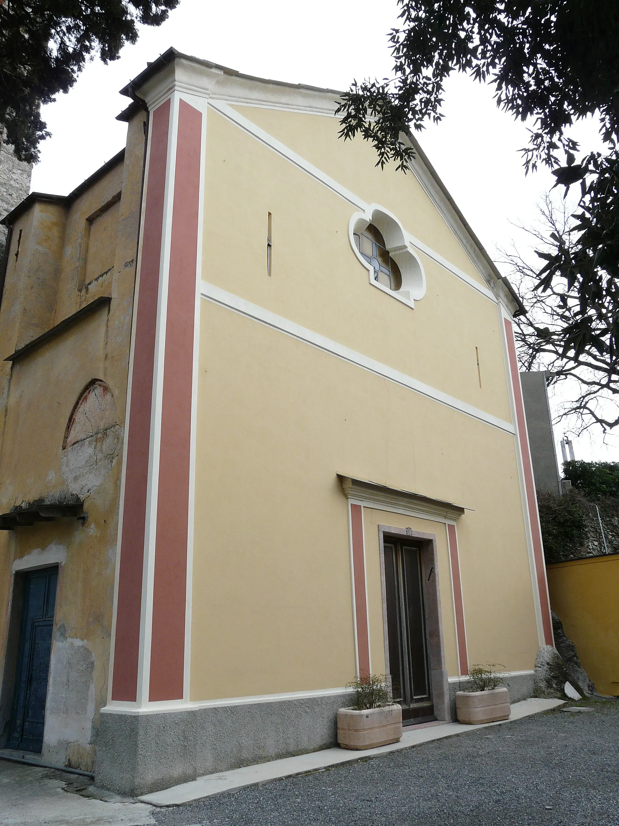 Photo showing: Chiesa di San Giovanni Battista, Bardino Vecchio, Tovo San Giacomo, Liguria, Italia