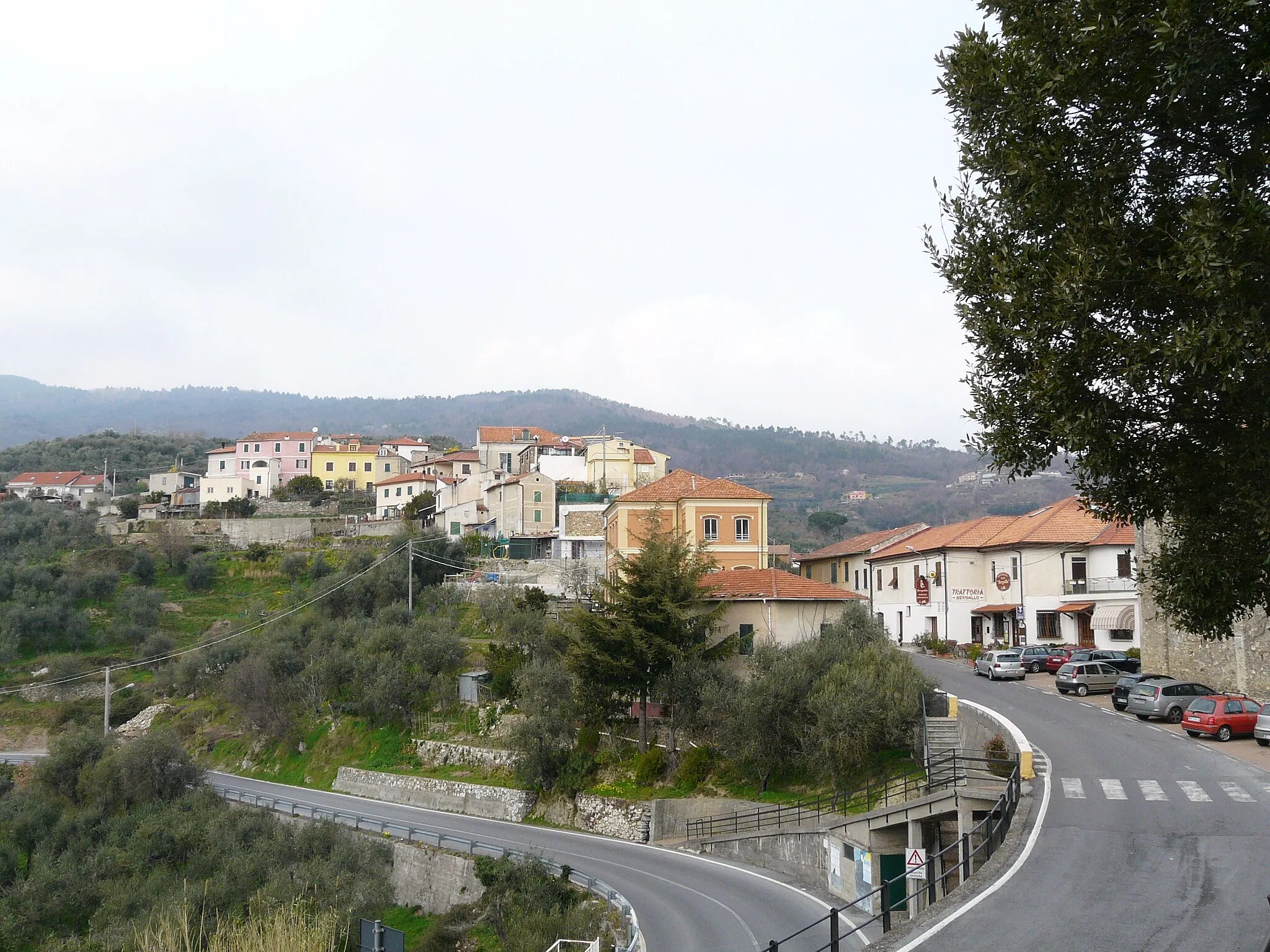 Photo showing: Bardino Vecchio, Tovo San Giacomo, Liguria, Italia