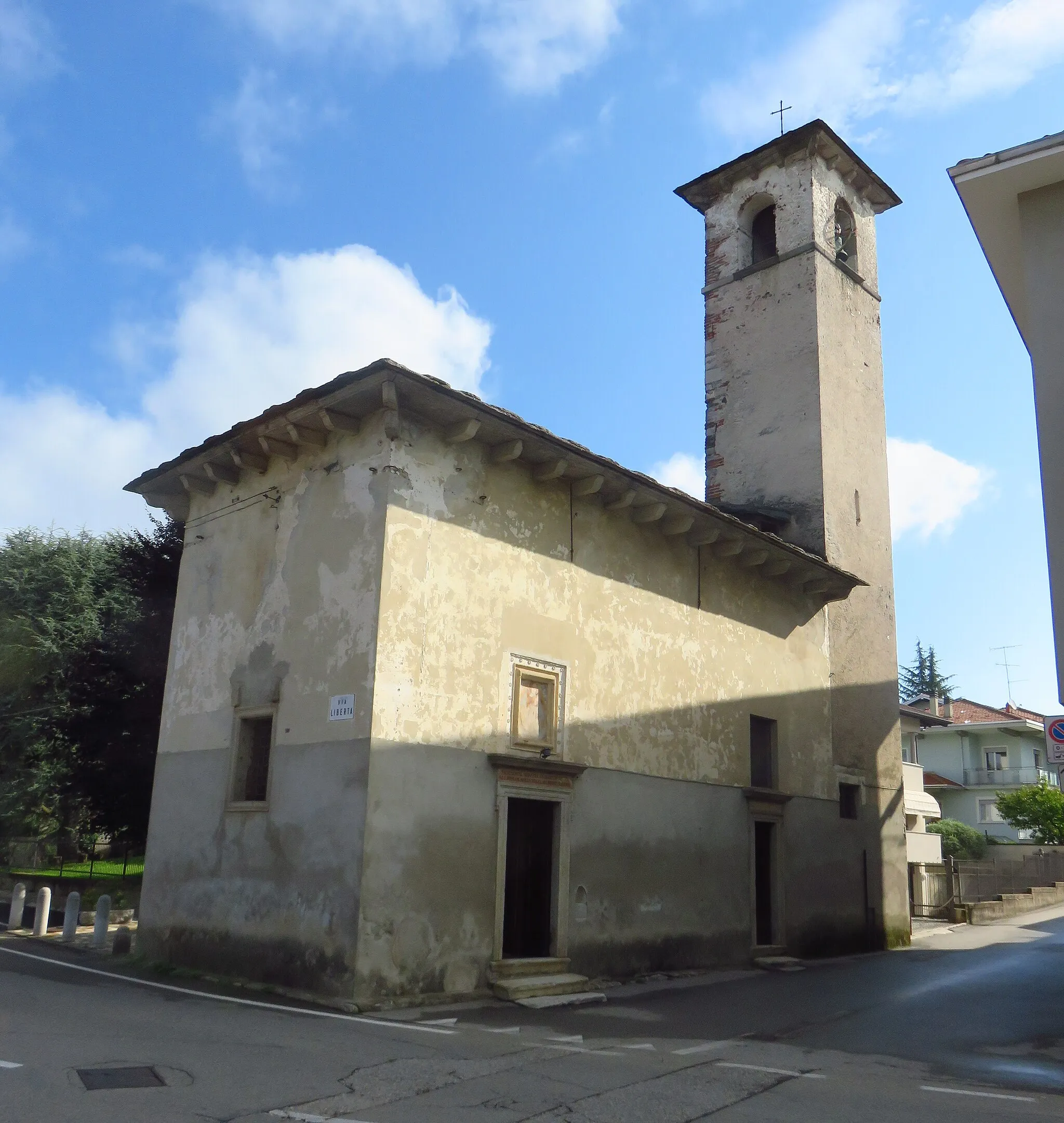 Photo showing: Borgomanero Chiesa della Madonna di Loreto