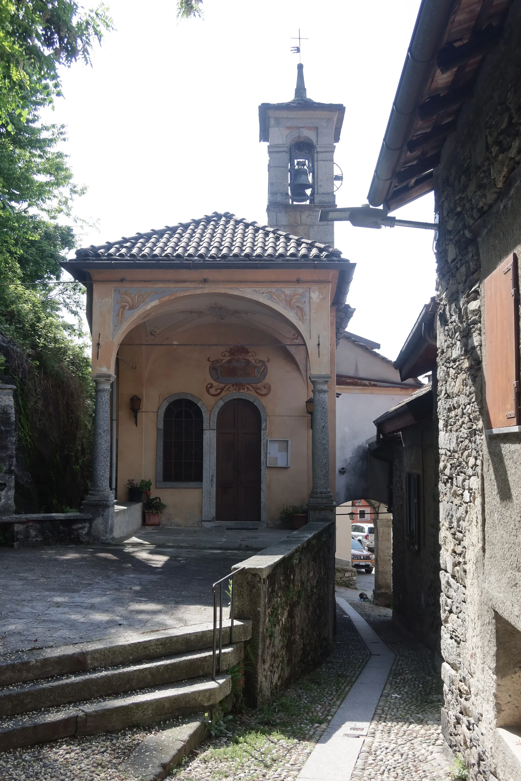 Photo showing: Albagnano Chiesa della Natività di Maria