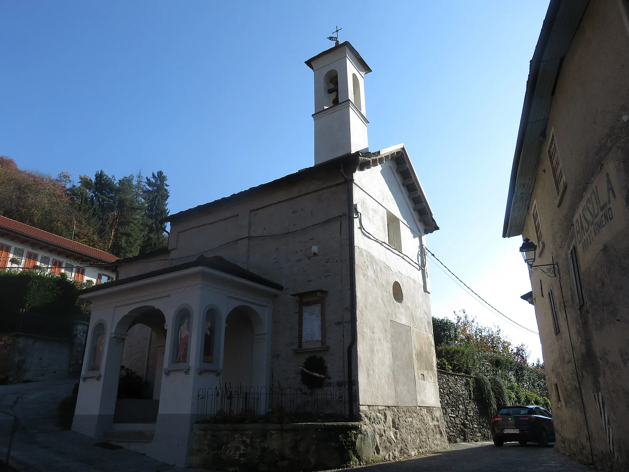 Photo showing: Bassola (Armeno) Oratorio delle Sante Lucia e Cecilia