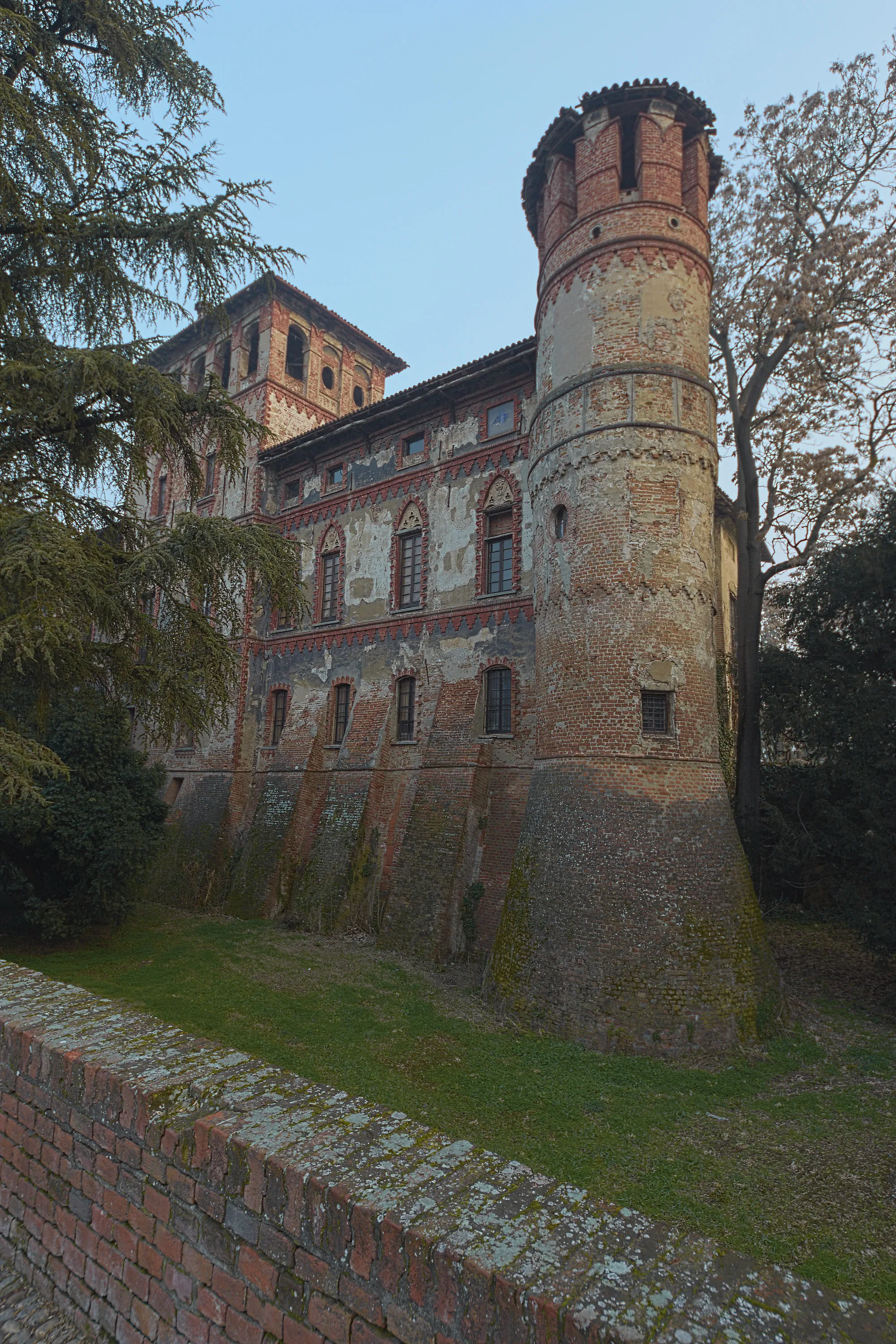 Photo showing: Castello di Piovera, una torre