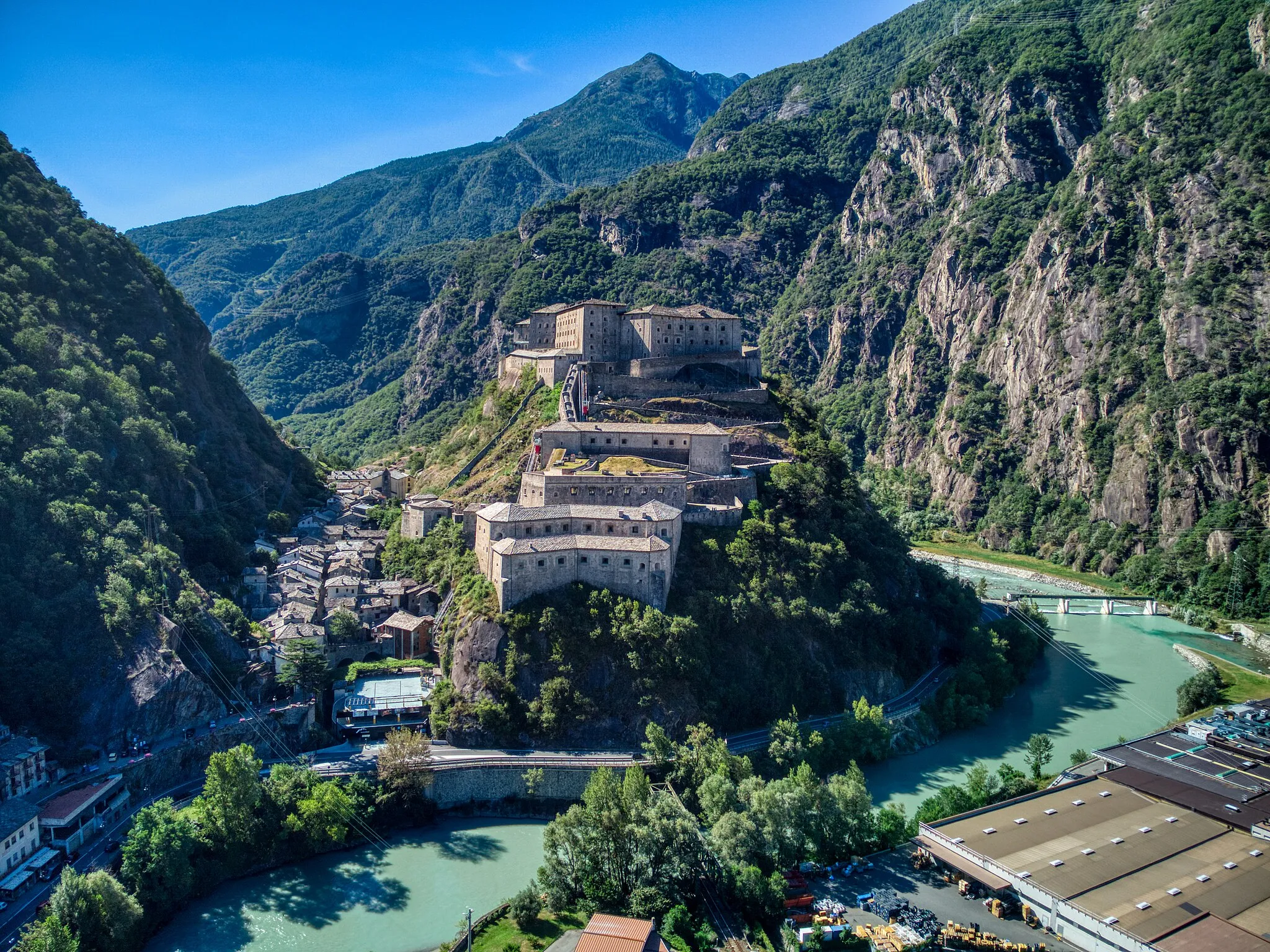 Photo showing: Fort Bard; Bard; Hône