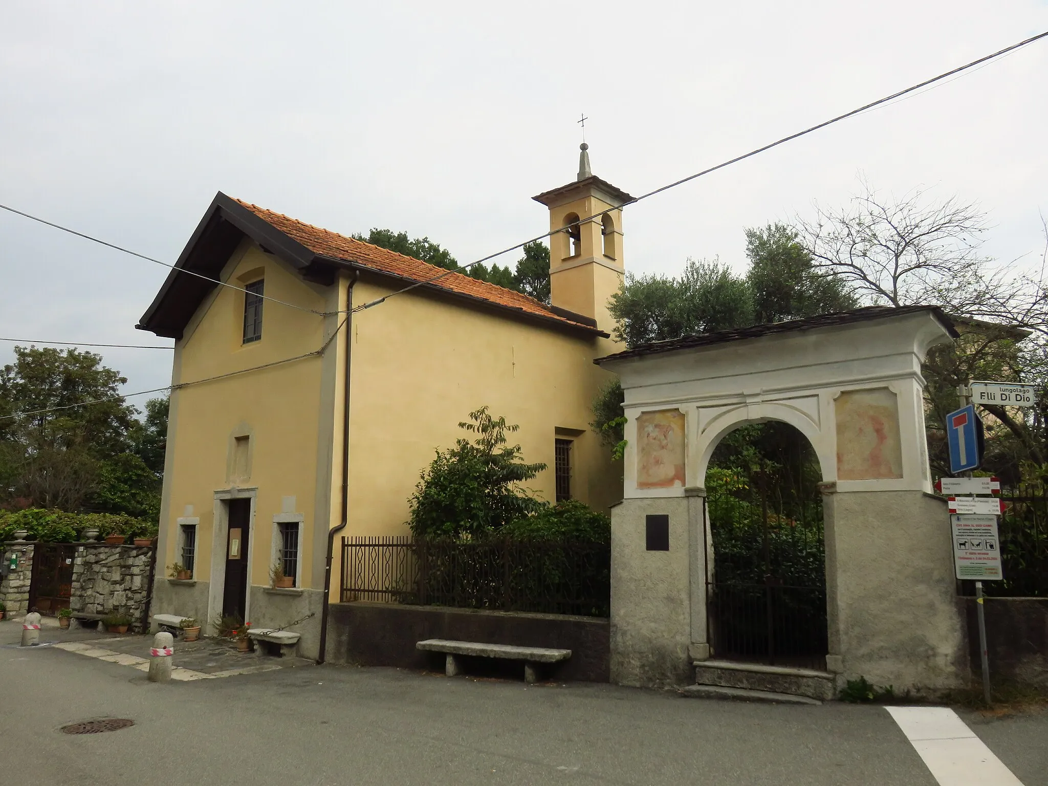 Photo showing: Lagna (San Maurizio d'Opaglio) Chiesa di San Rocco