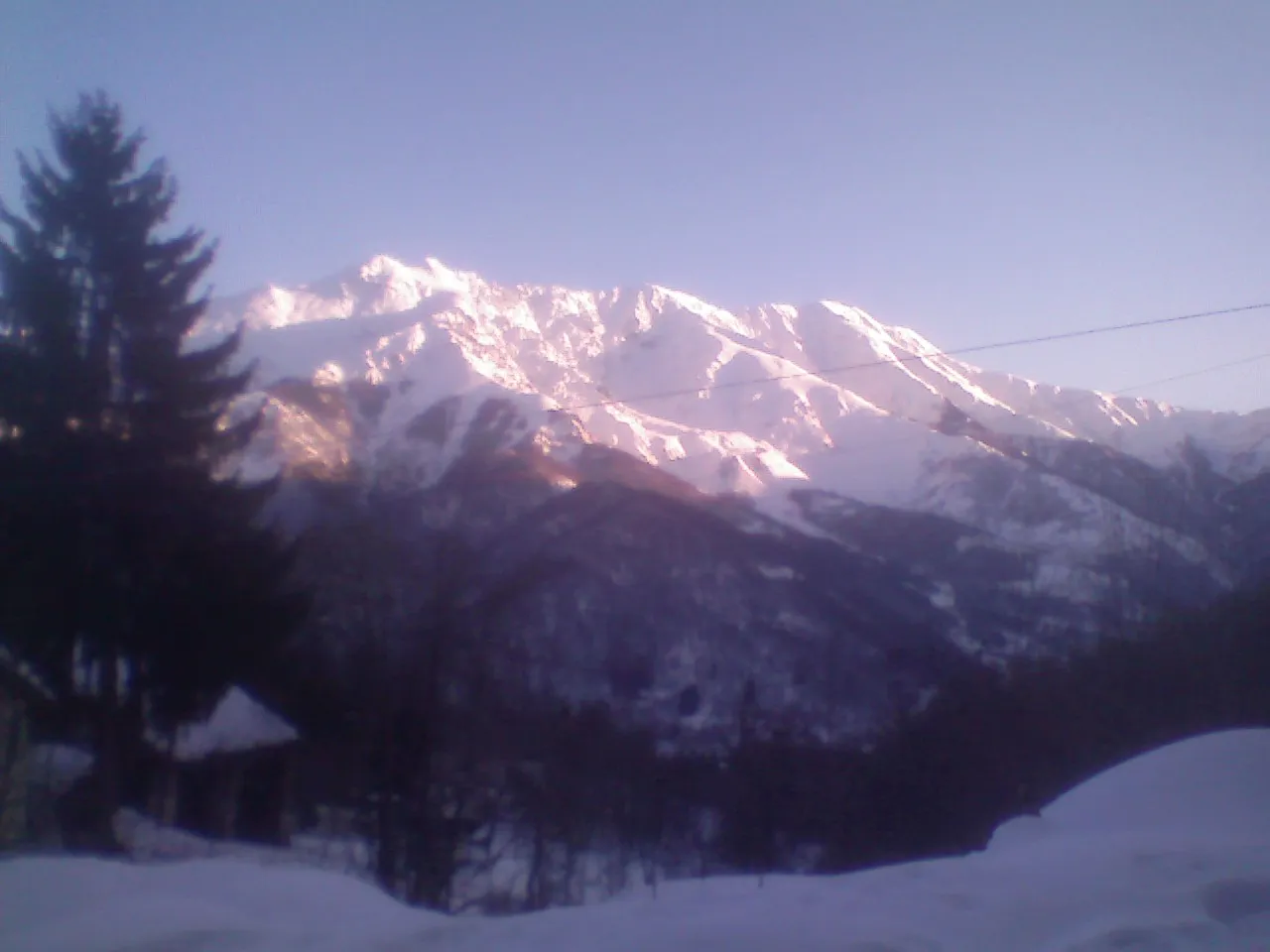 Photo showing: La Bisalta innevata vista dalla frazione di Boves, Rosbella