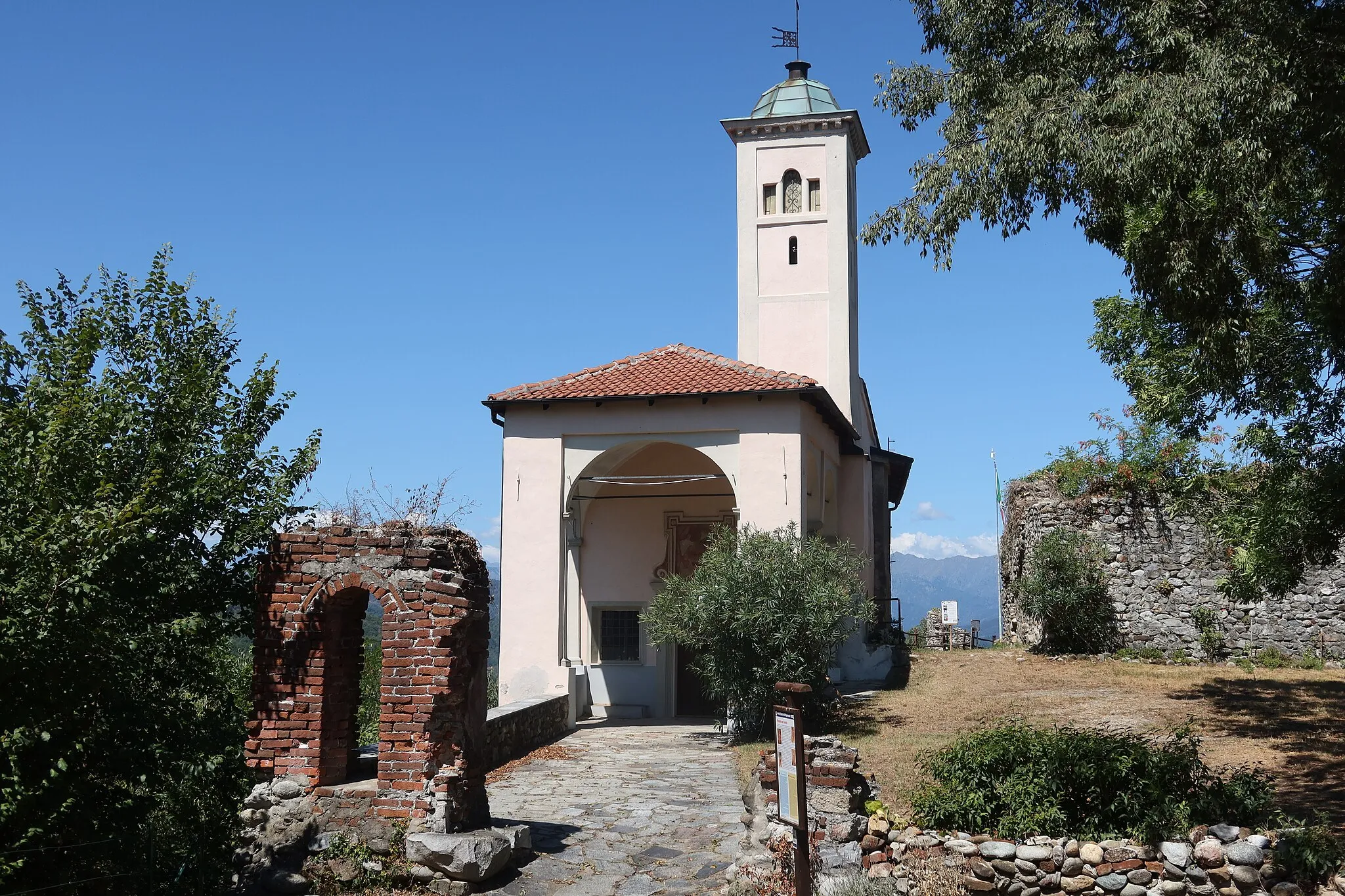 Photo showing: Prato Sesia Chiesa della Natività di Maria