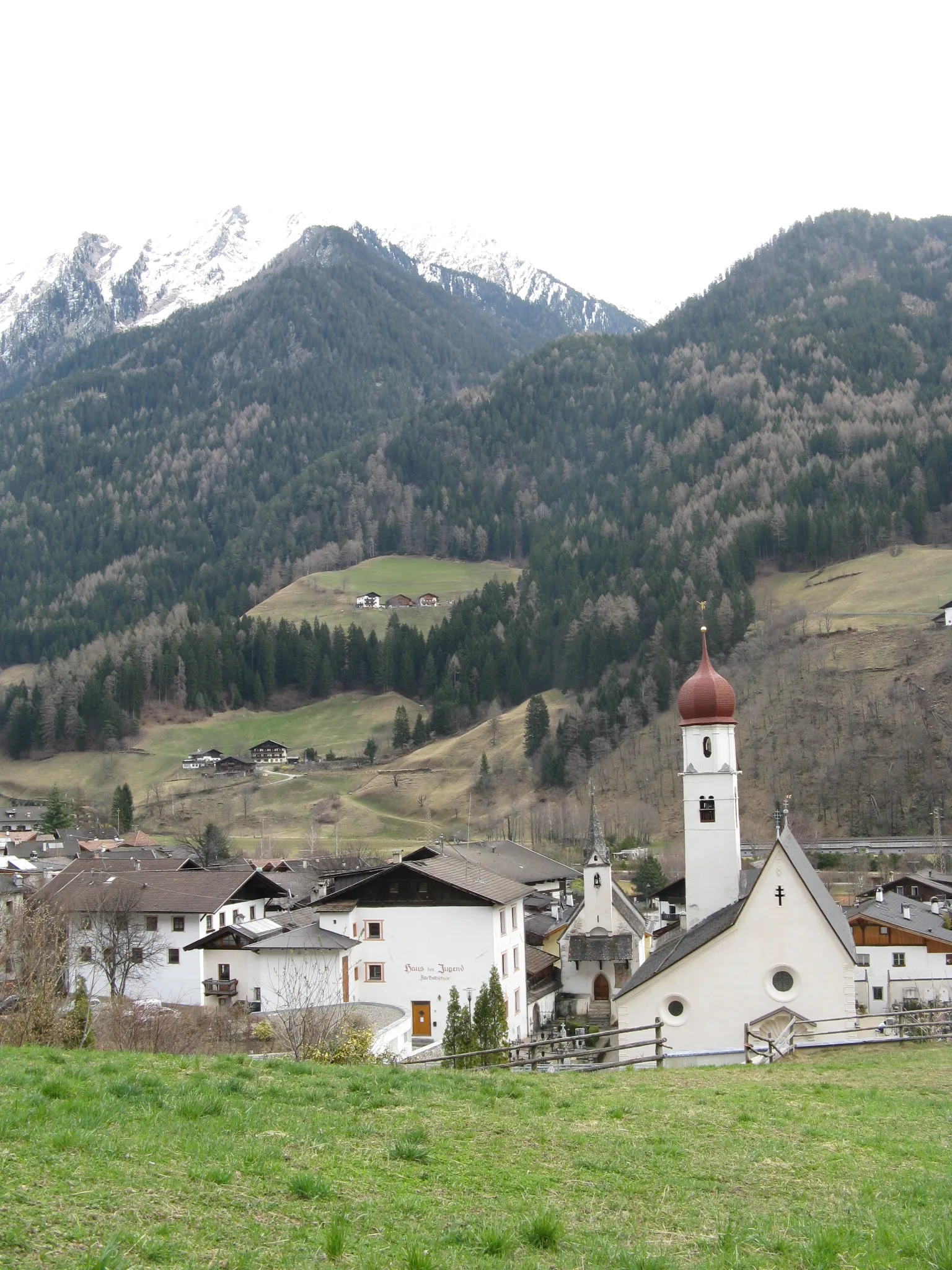 Photo showing: St. Martin in Passeier with parish church, South Tyrol/Italy