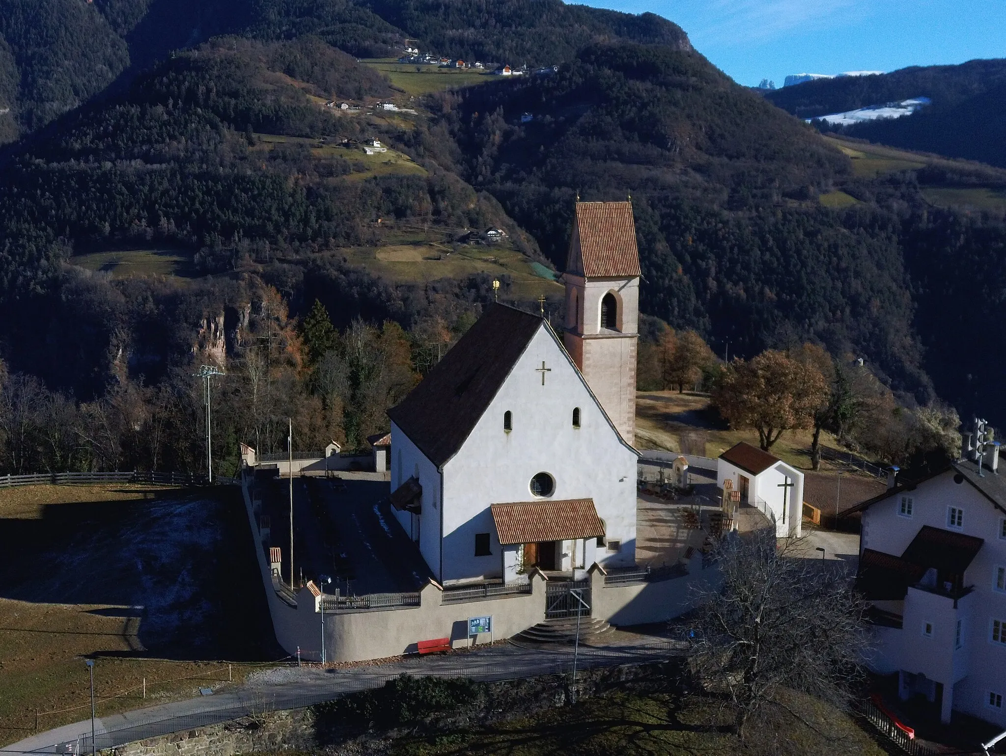 Photo showing: Afing (Jenesien, South Tyrol, Italy), Saint Nicholas church