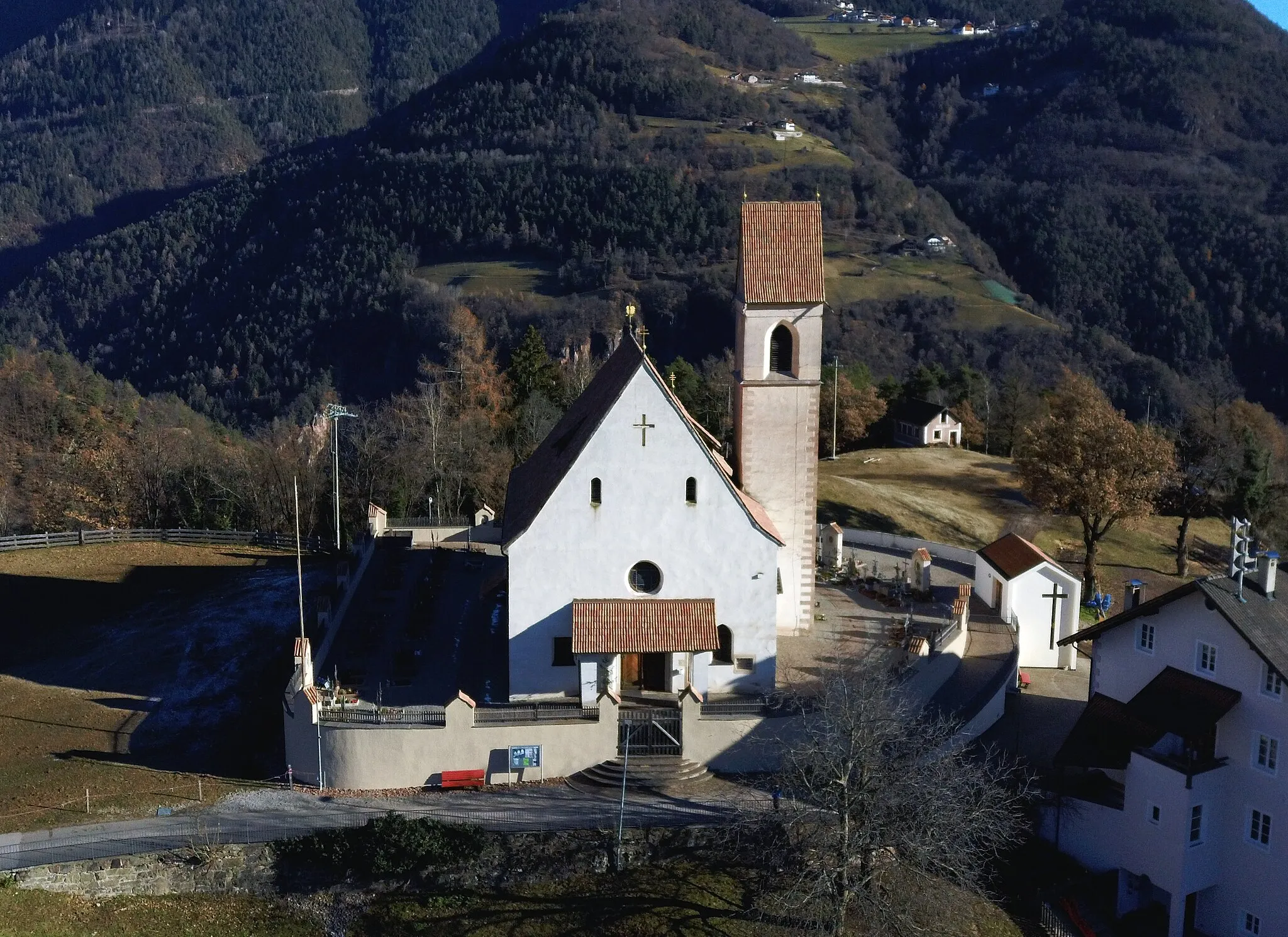 Photo showing: Afing (Jenesien, South Tyrol, Italy), Saint Nicholas church