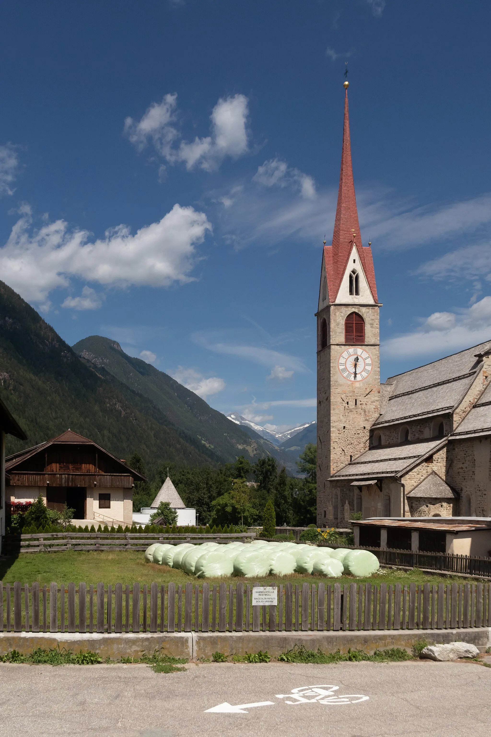 Photo showing: This media shows the cultural heritage monument with the number 14869 in South Tyrol.