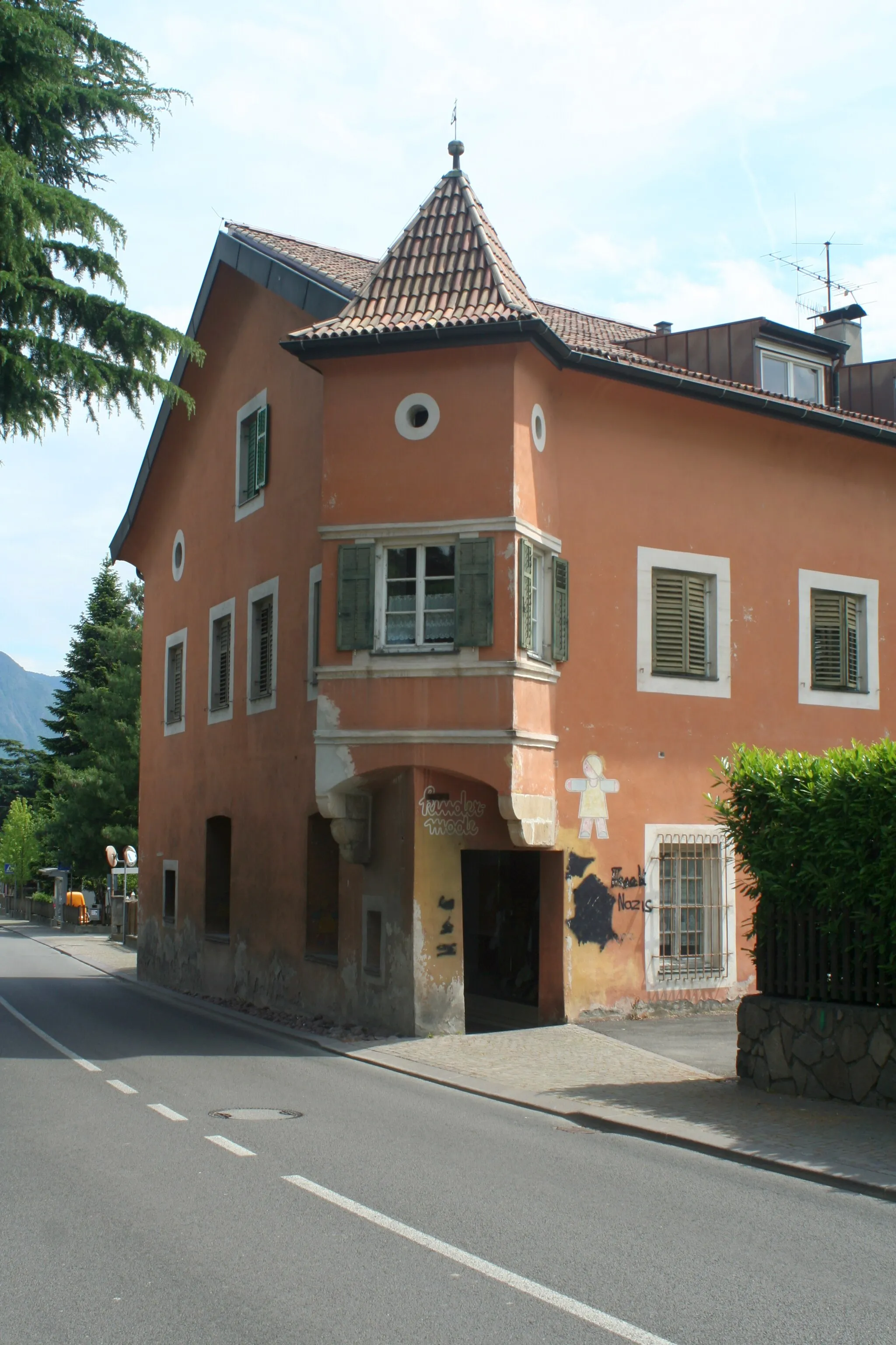 Photo showing: This media shows the cultural heritage monument with the number 15609 in South Tyrol.