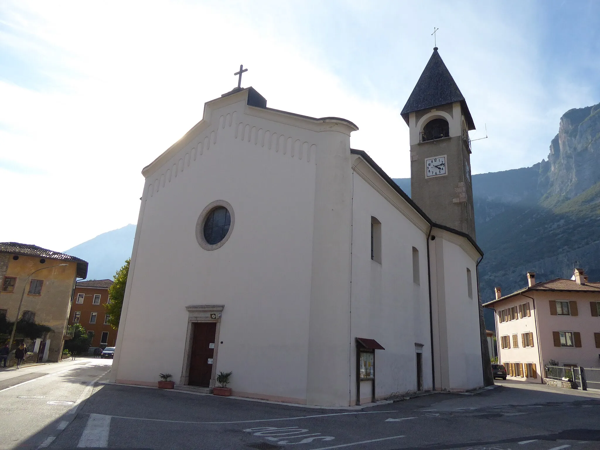 Photo showing: Pietramurata (Dro, Trentino, Italy), Saint Lucy church