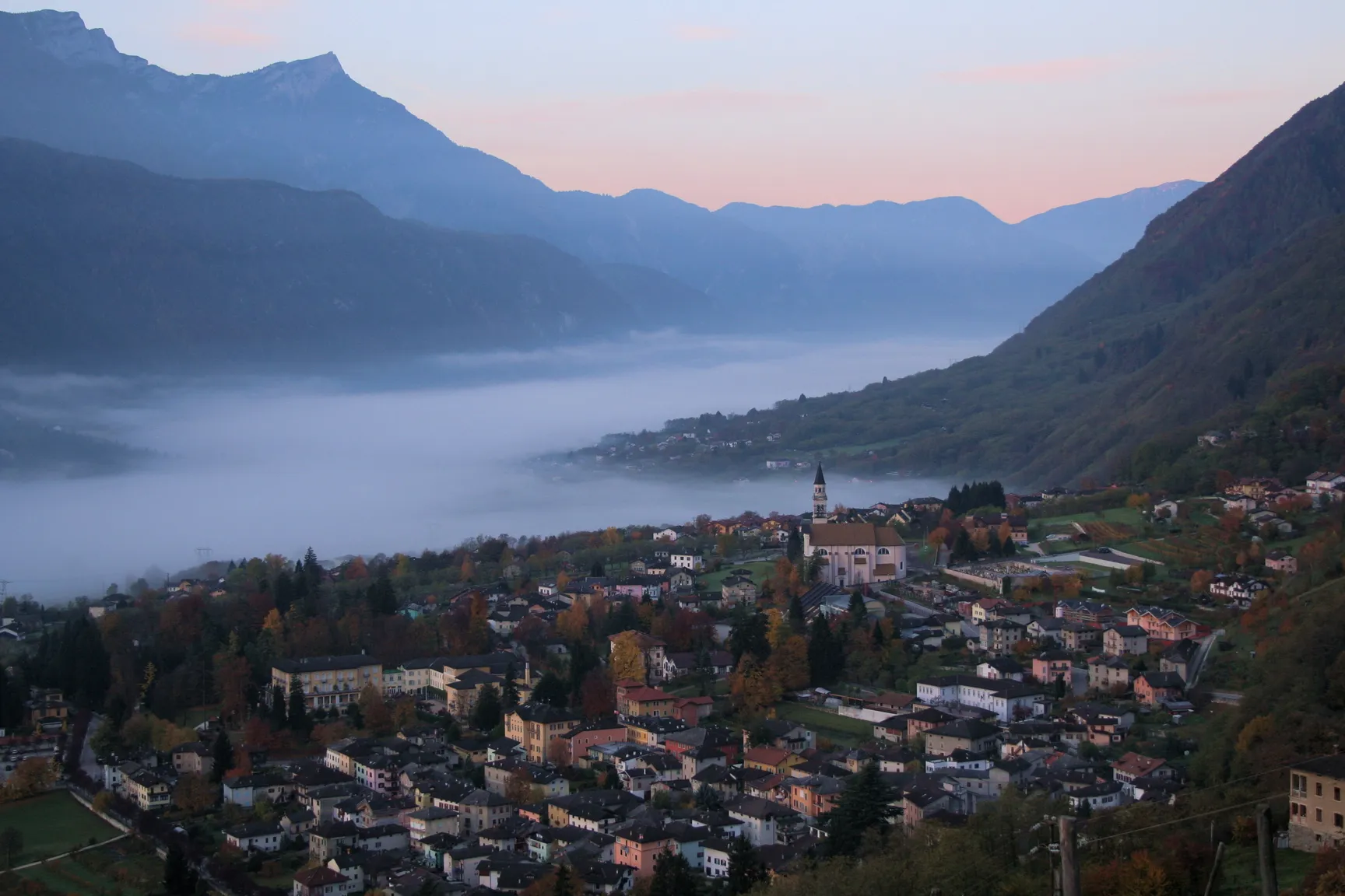 Photo showing: Vista di Roncegno, provincia di Trento