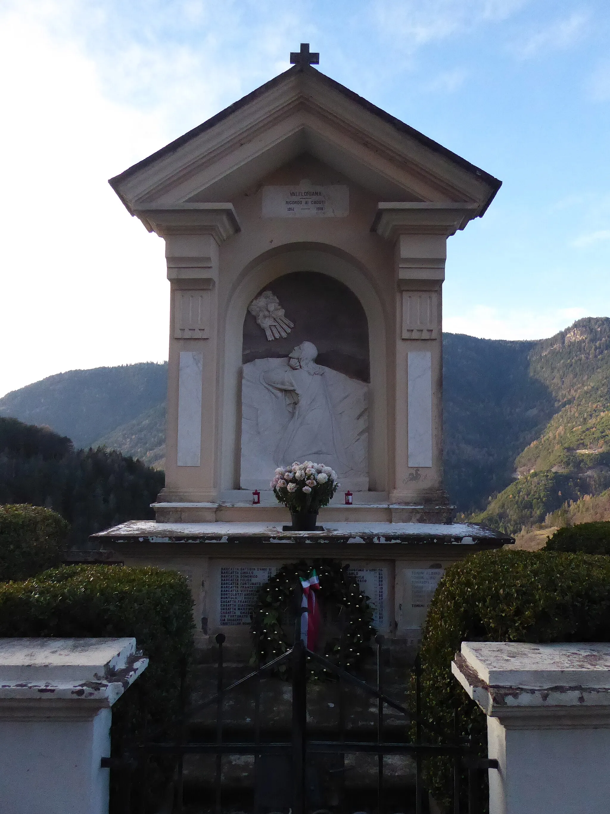 Photo showing: Casatta (Valfloriana, Trentino, Italy) - War memorial