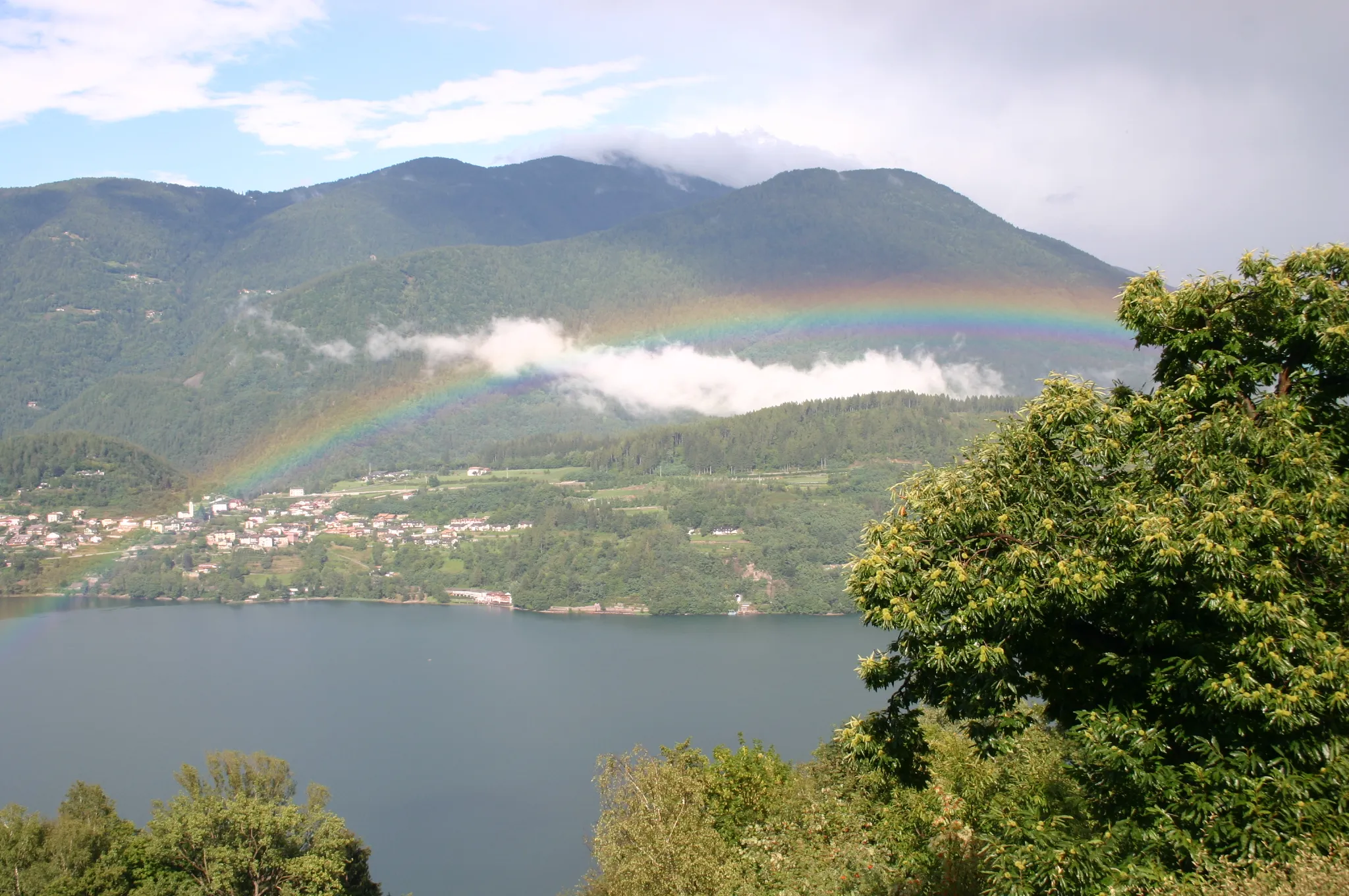 Photo showing: Lago di Caldonazzo visto da Santa Caterina
