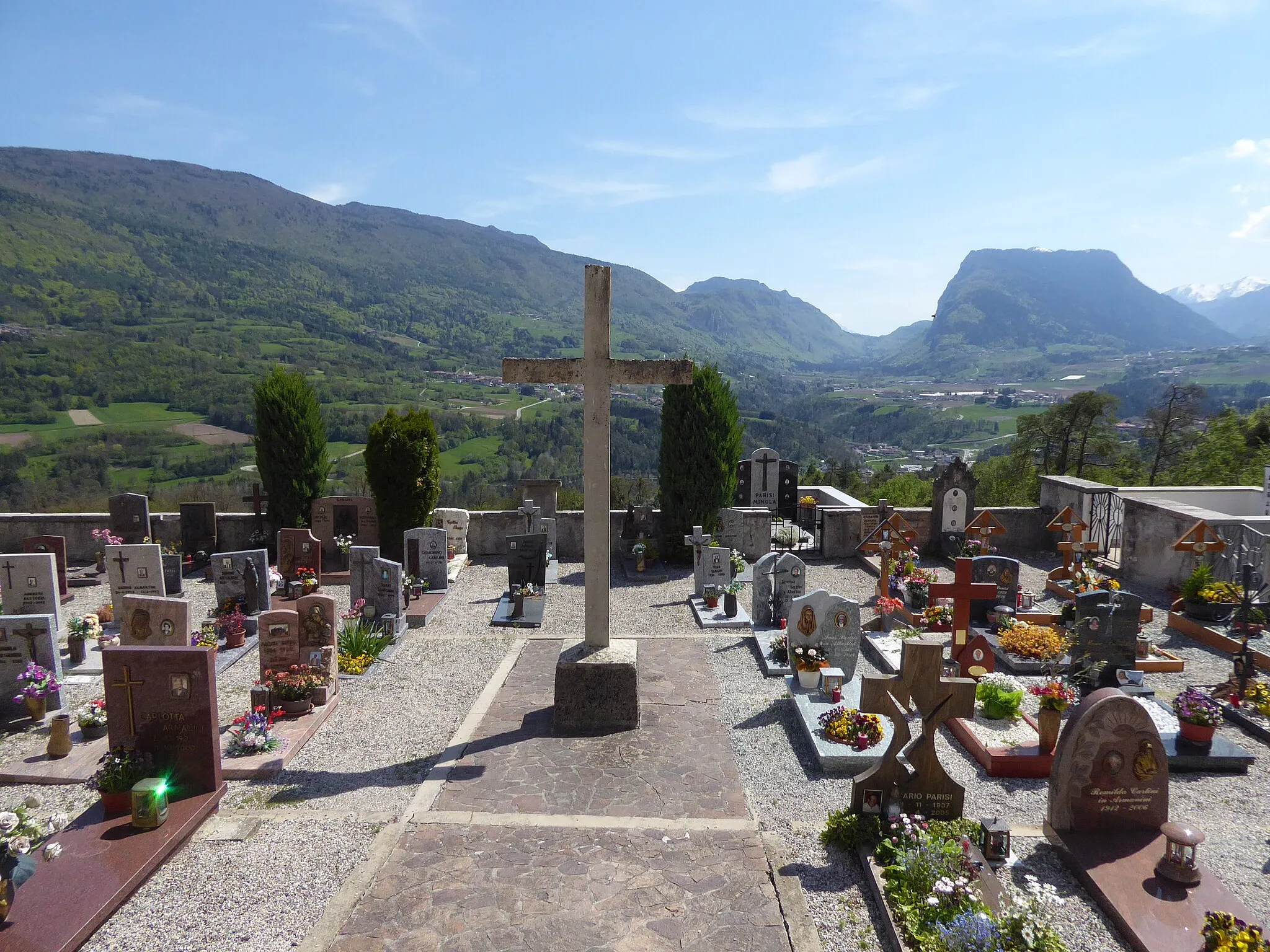 Photo showing: Cemetery of Premione (Stenico, Trentino, Italy)