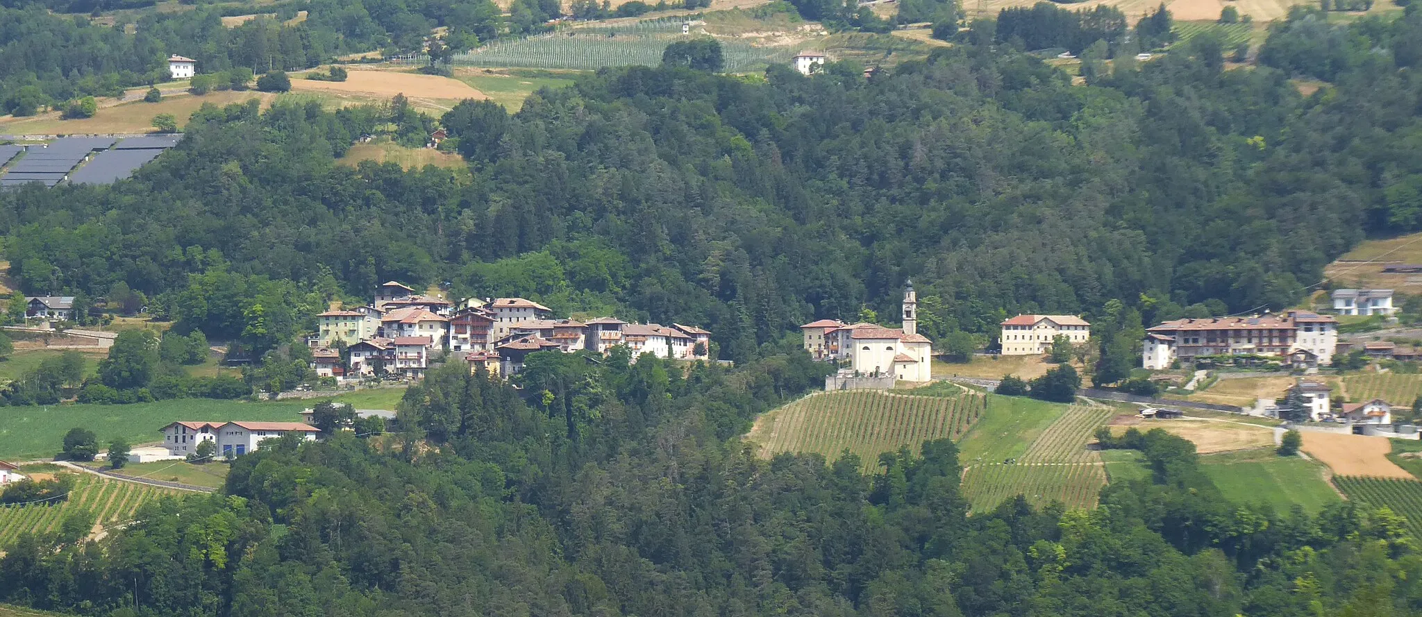 Photo showing: Premione (Stenico) as seen from Godenzo (Comano Terme), Trentino, Italy