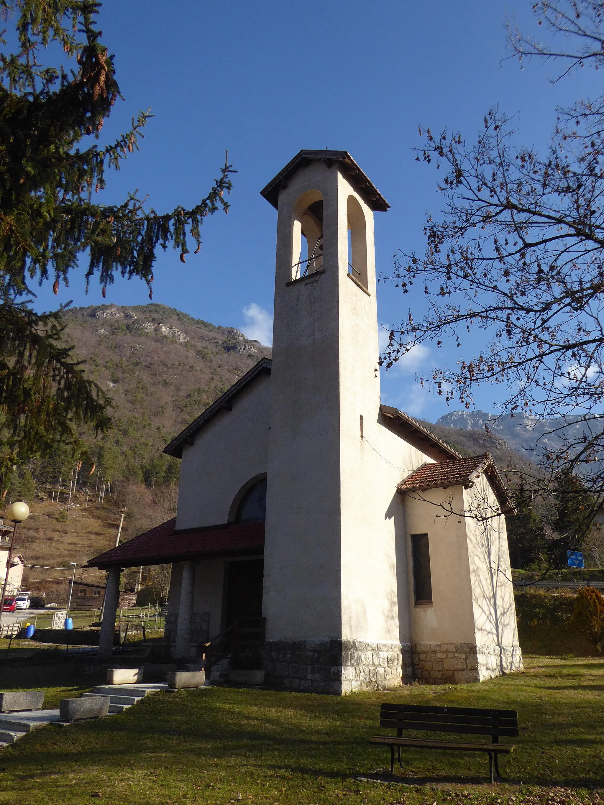 Photo showing: Anghebeni (Vallarsa, Trentino, Italy), Our Lady of Help and Saint Joseph church