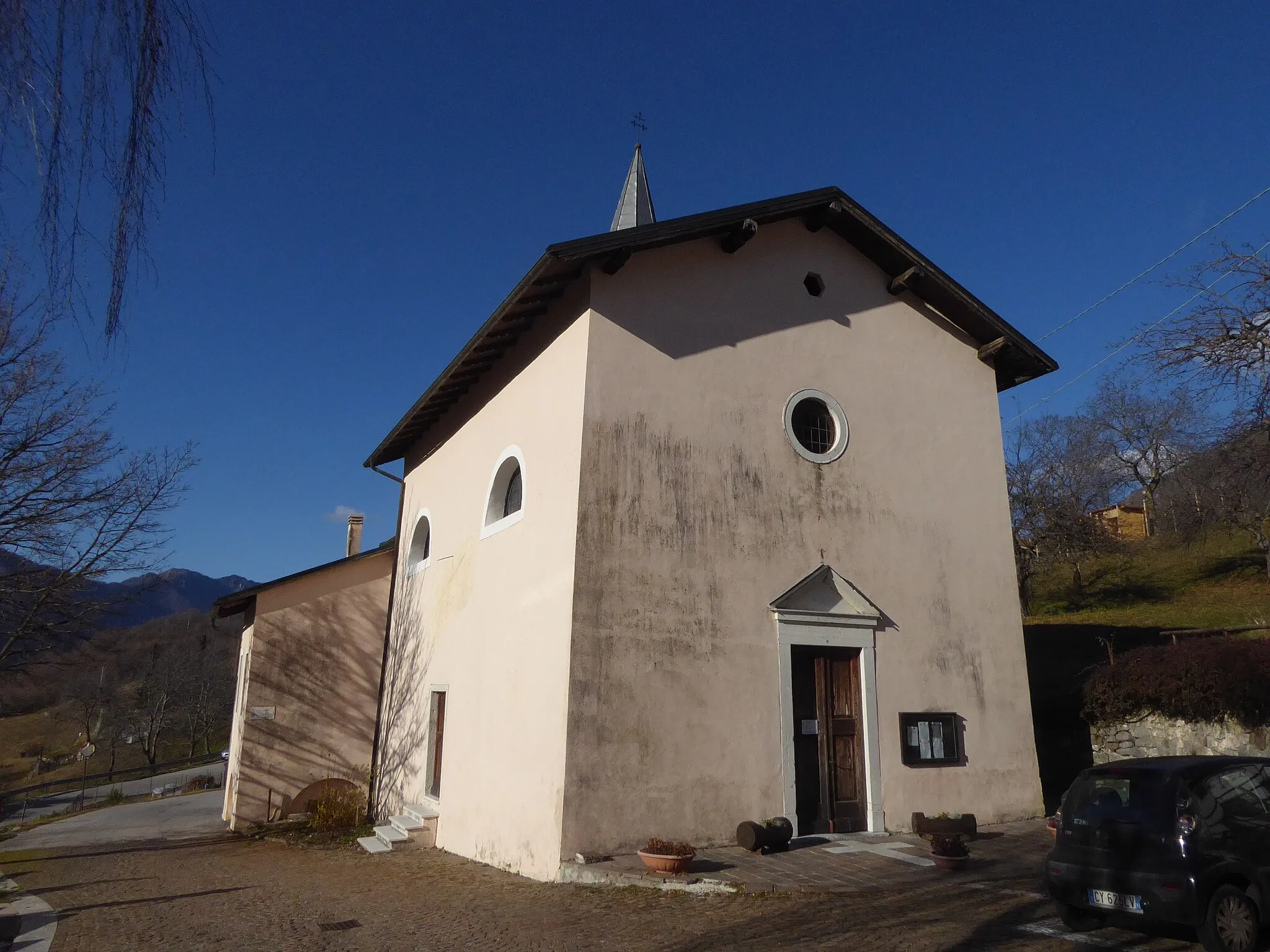 Photo showing: Camposilvano (Vallarsa, Trentino, Italy), Holy Trinity church